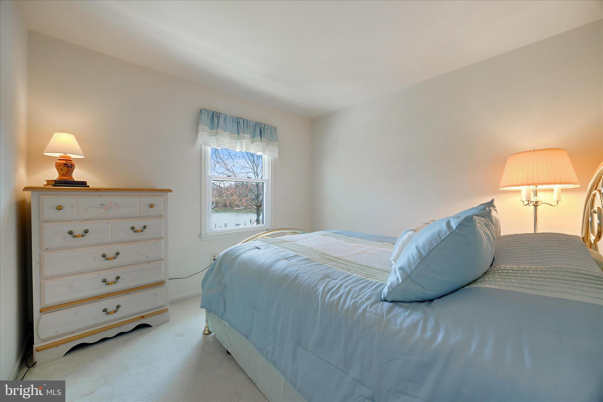 ANNAPOLIS LANDING - Residential