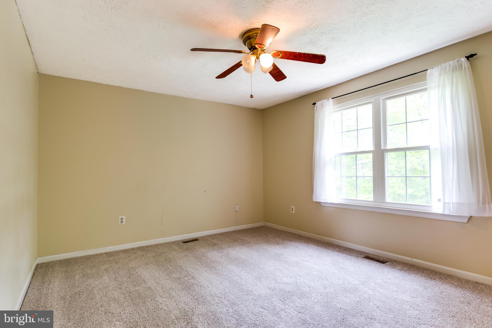 HAMPSHIRE - Residential