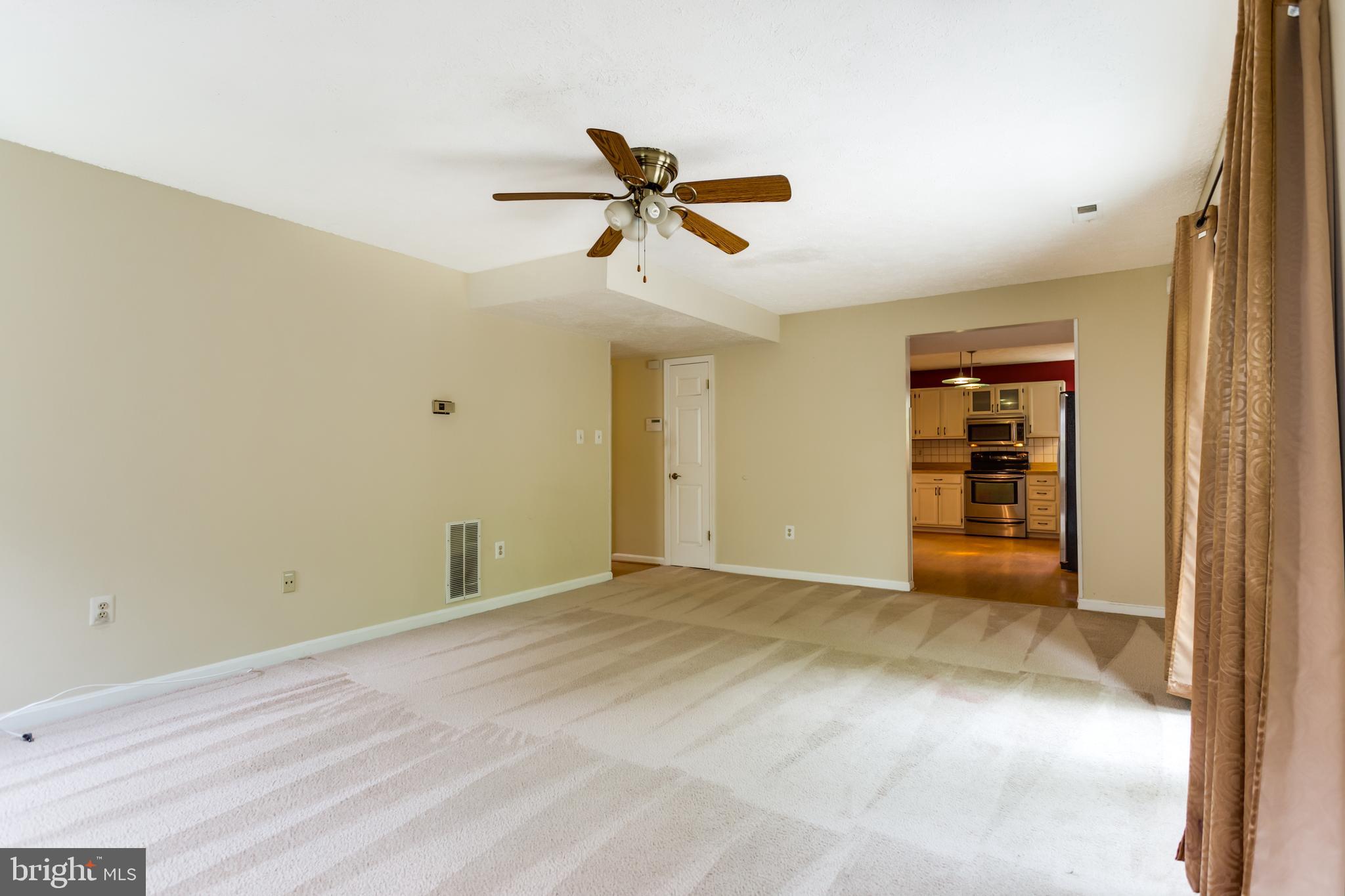 HAMPSHIRE - Residential