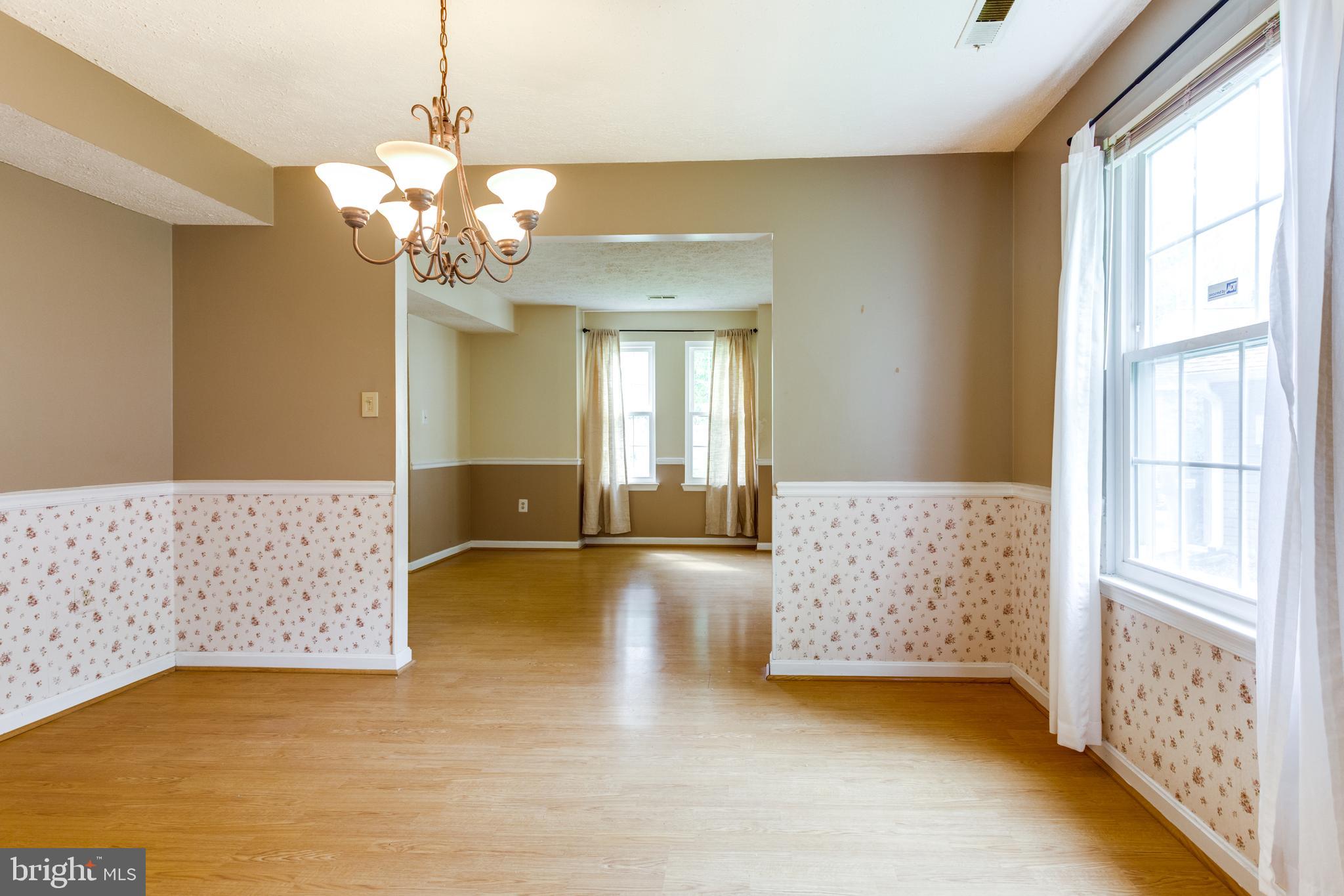 HAMPSHIRE - Residential