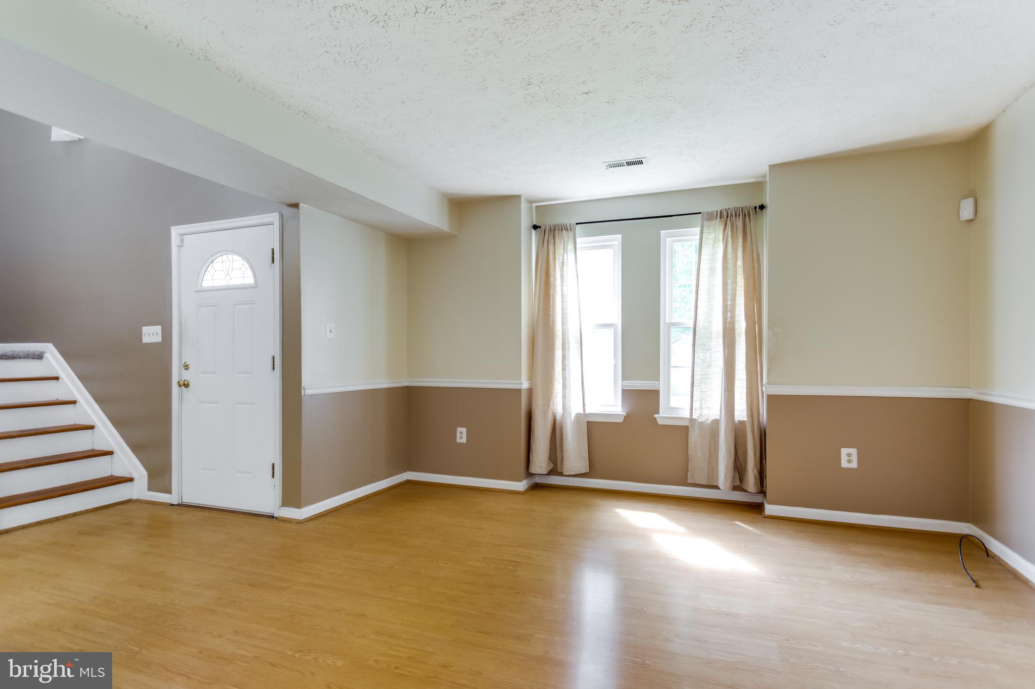 HAMPSHIRE - Residential