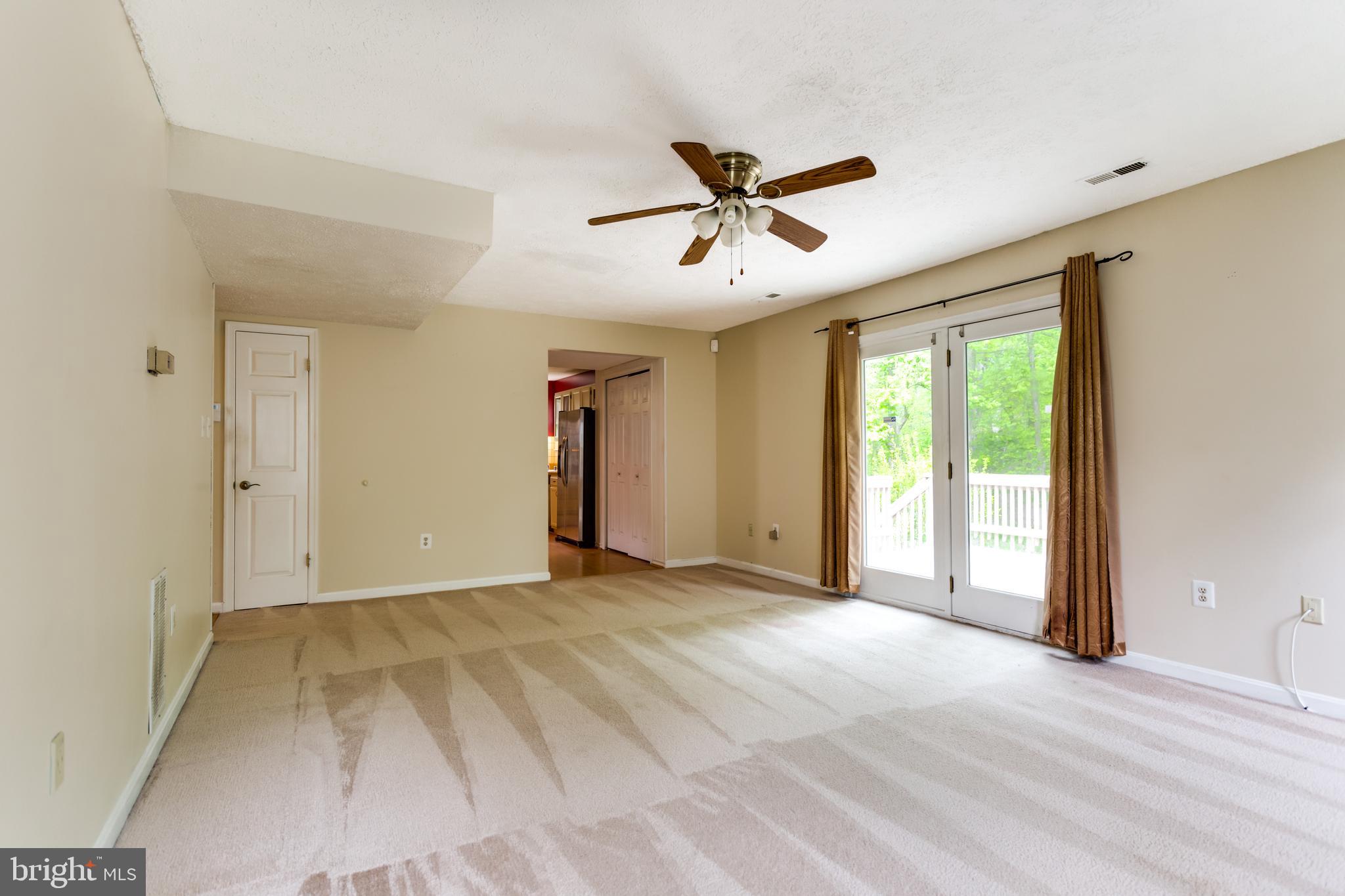 HAMPSHIRE - Residential