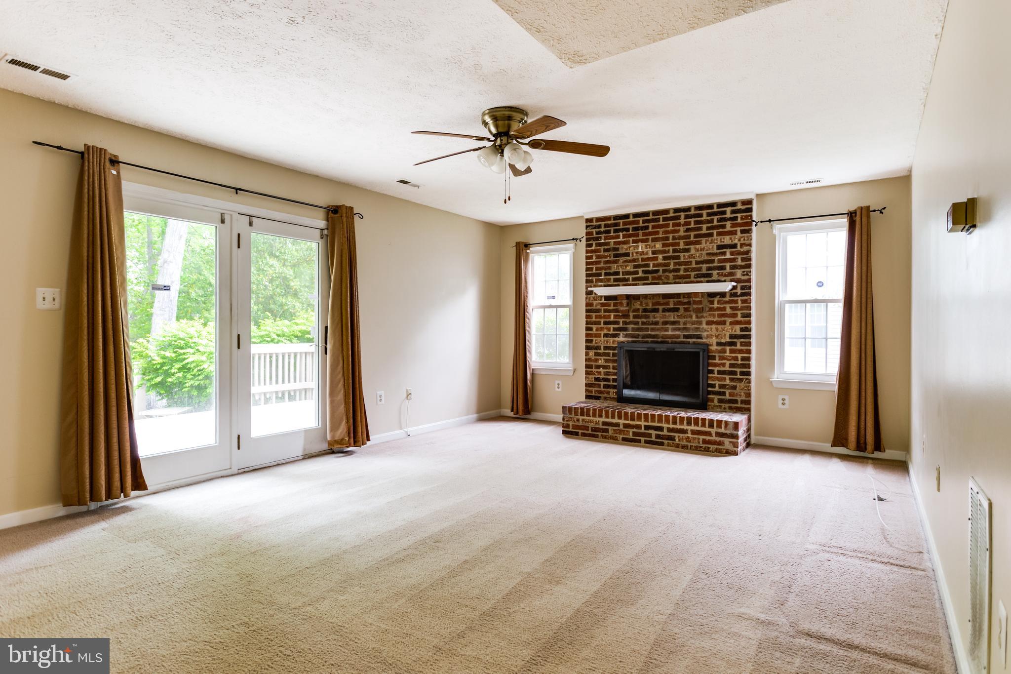 HAMPSHIRE - Residential