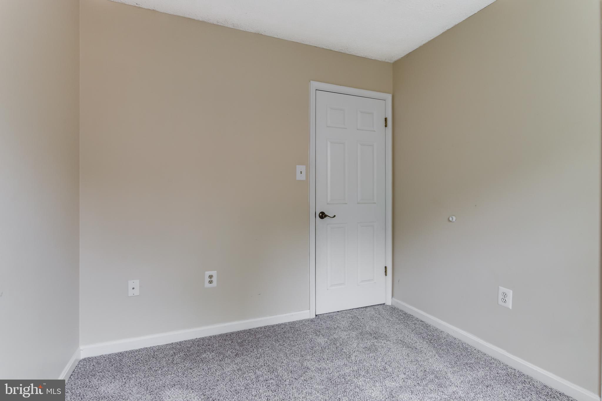 HAMPSHIRE - Residential