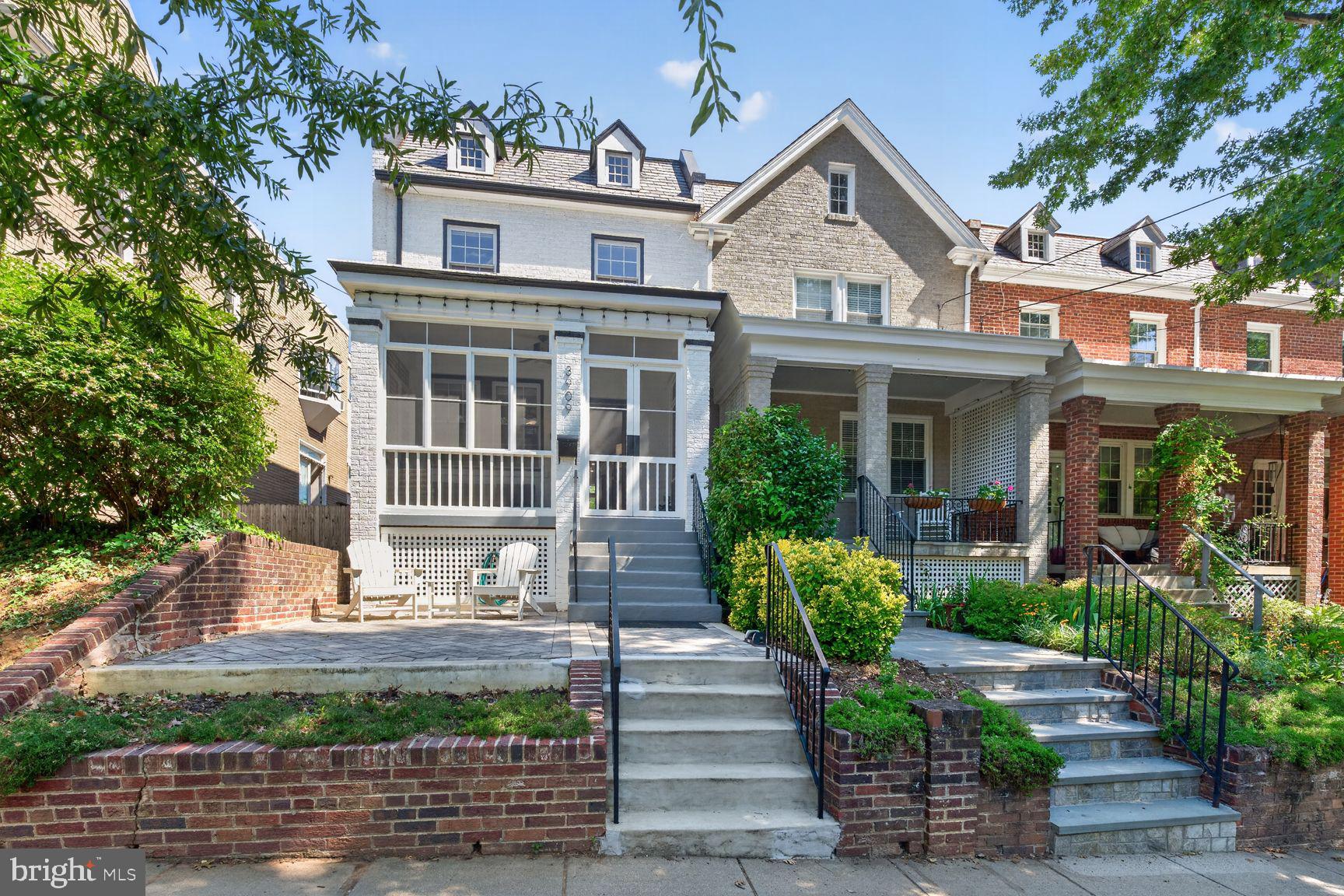 3909 W STREET NW