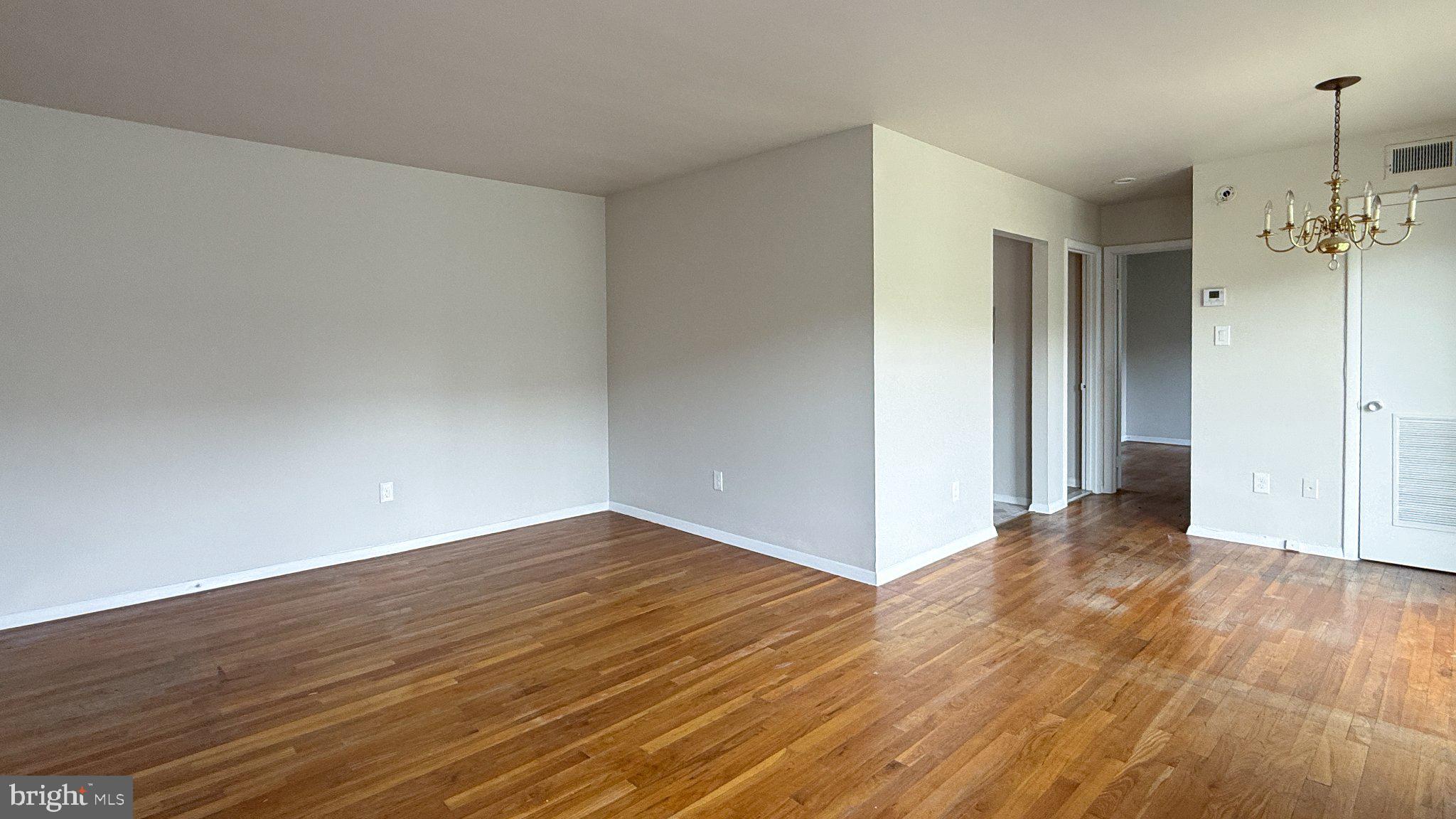 7060 EASTERN AVENUE NW