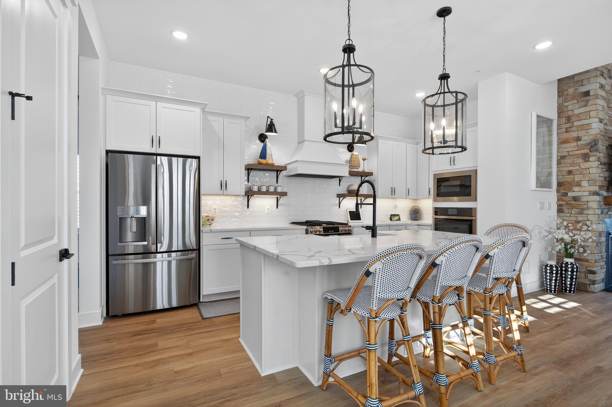 FOUR SEASONS AT KENT ISLAND - Residential