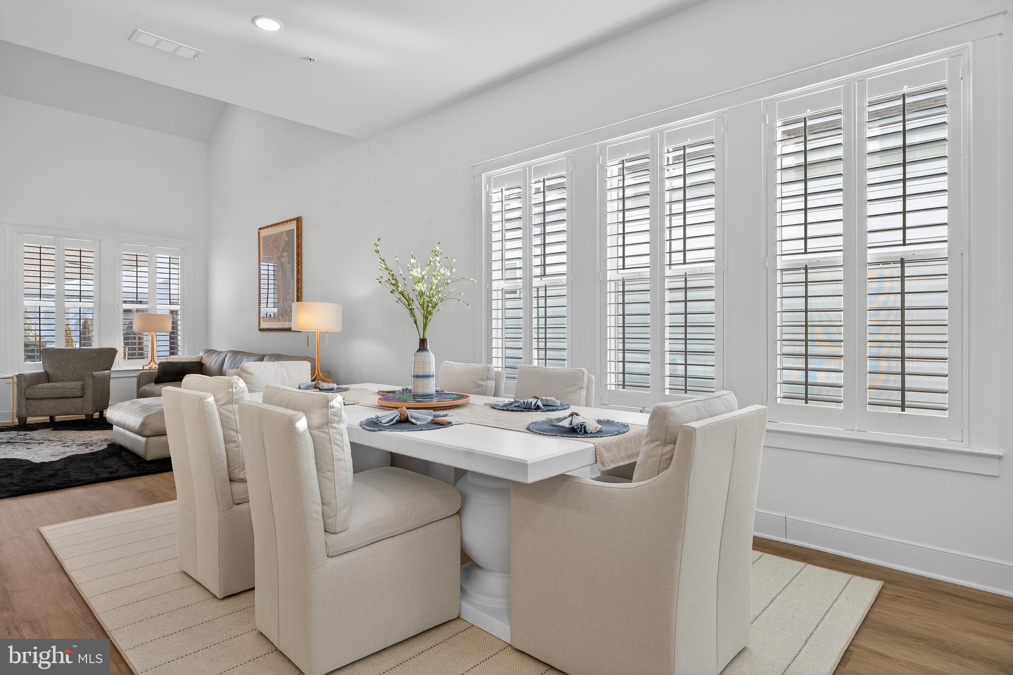 FOUR SEASONS AT KENT ISLAND - Residential