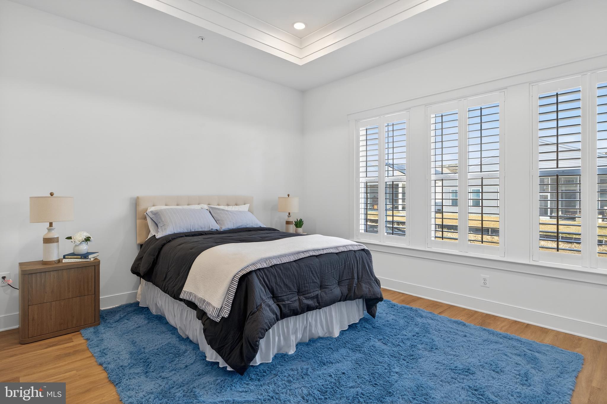 FOUR SEASONS AT KENT ISLAND - Residential