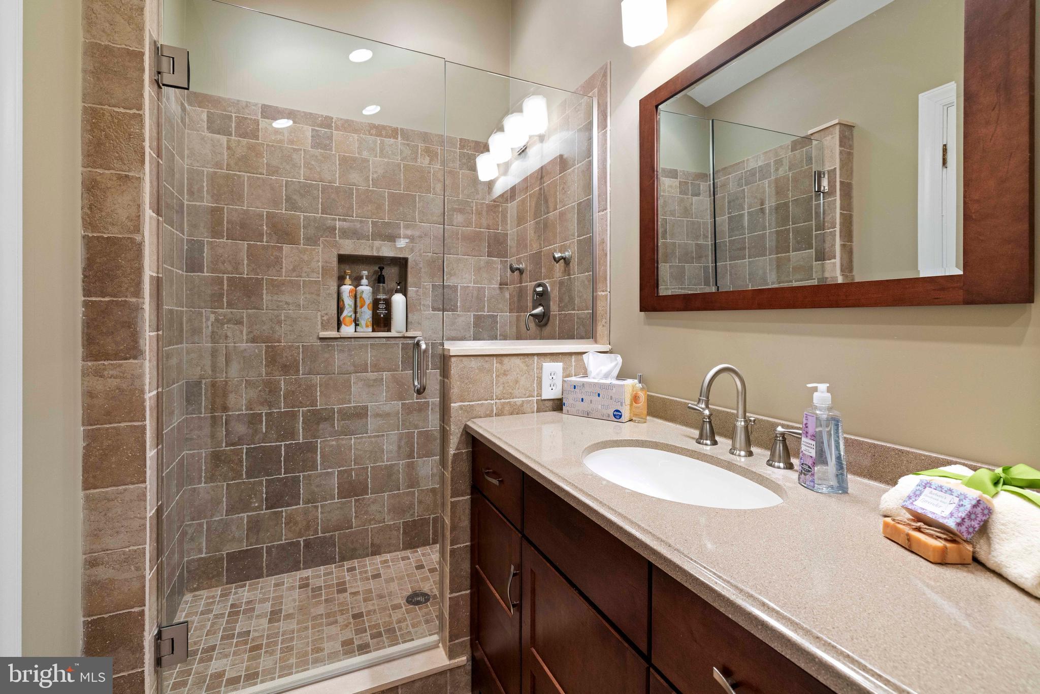 SPRINGFIELD - Residential