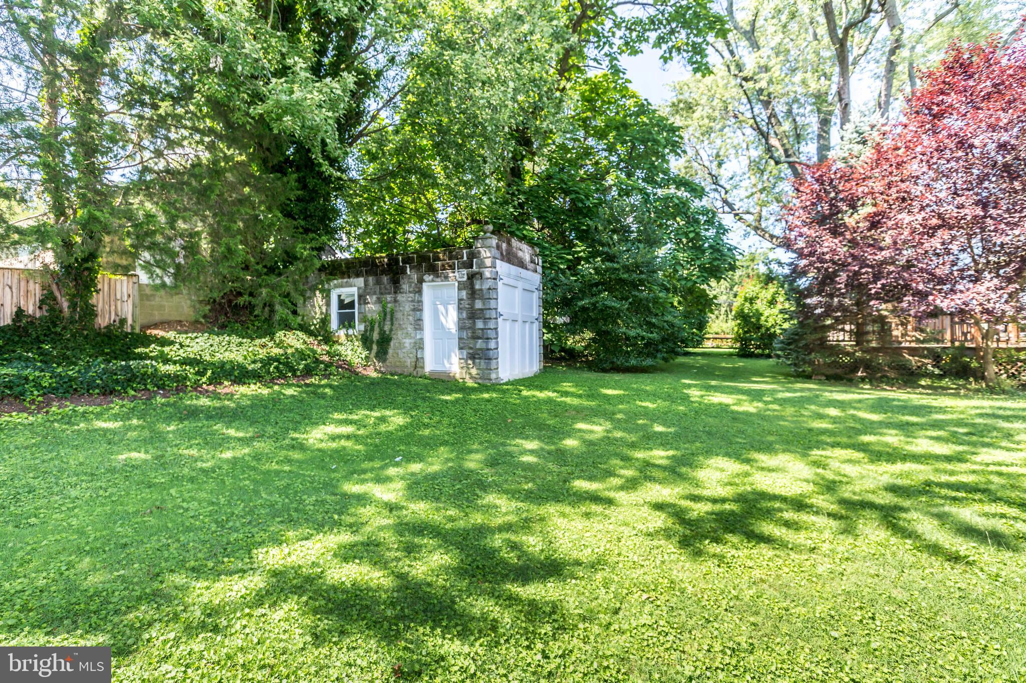 RADNOR WINSTON - Residential