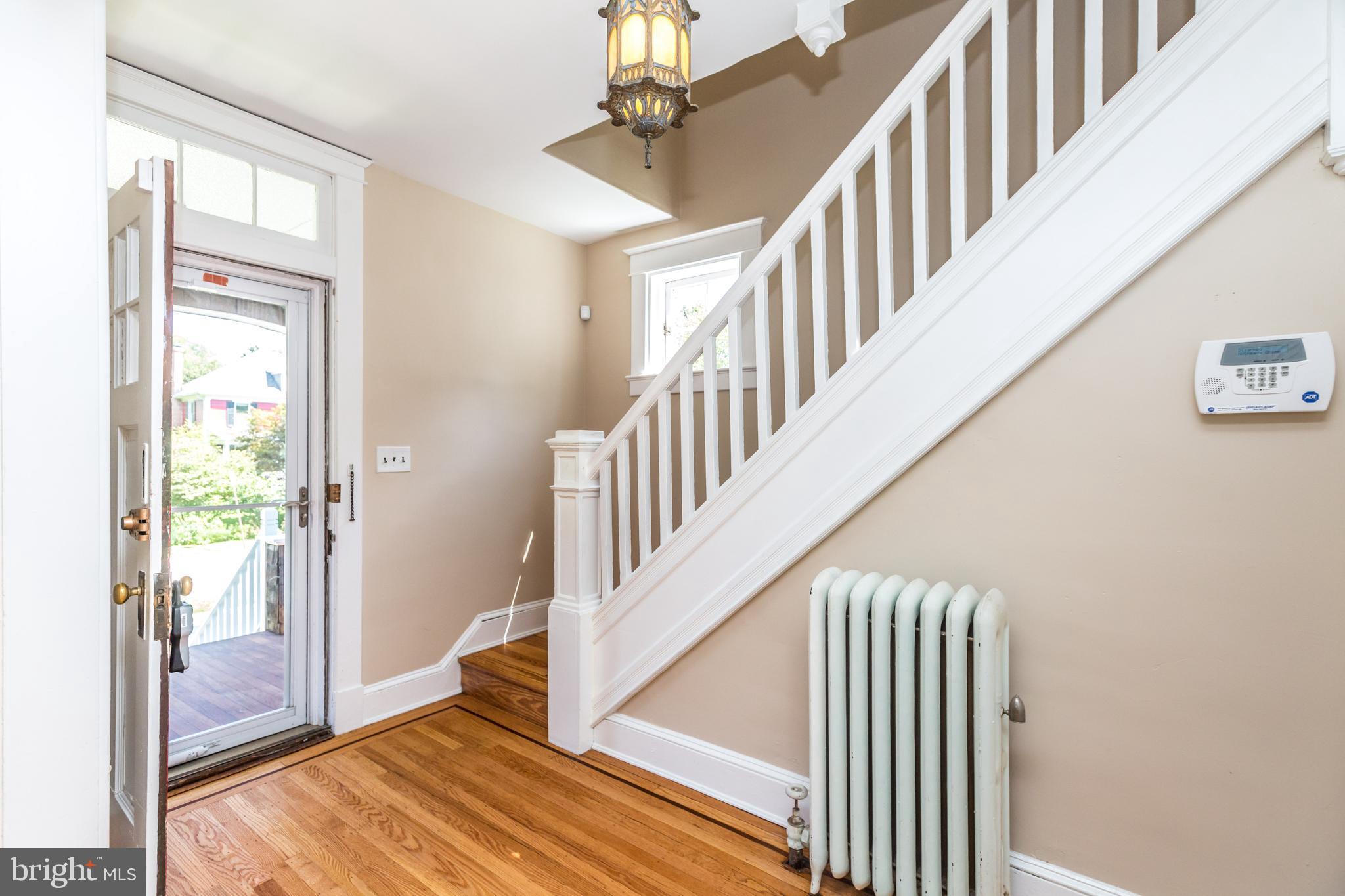 RADNOR WINSTON - Residential