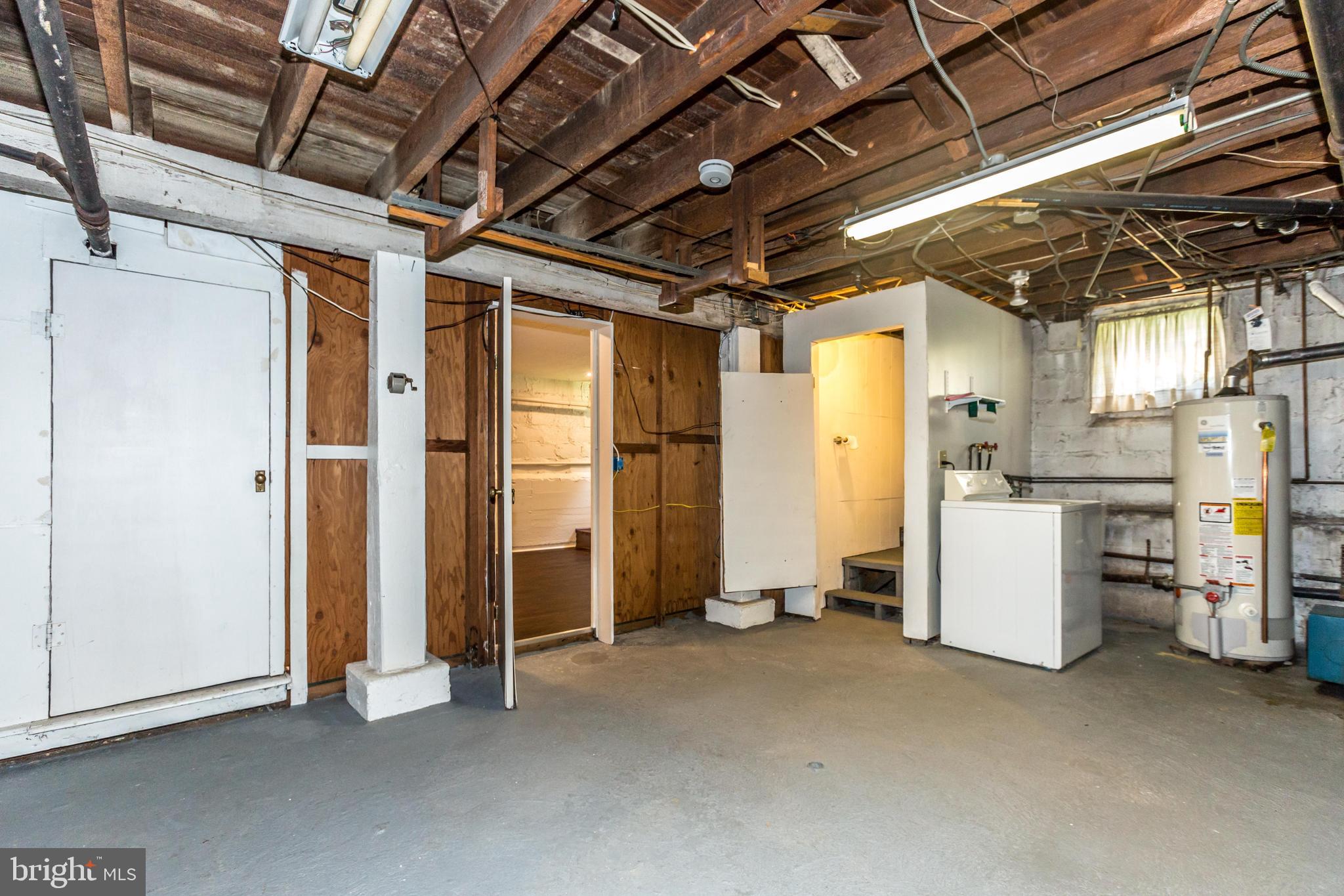 RADNOR WINSTON - Residential