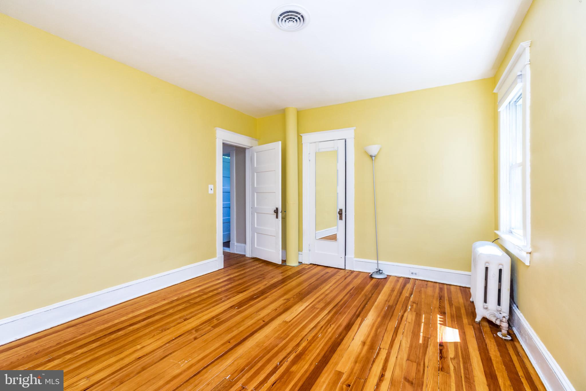 RADNOR WINSTON - Residential