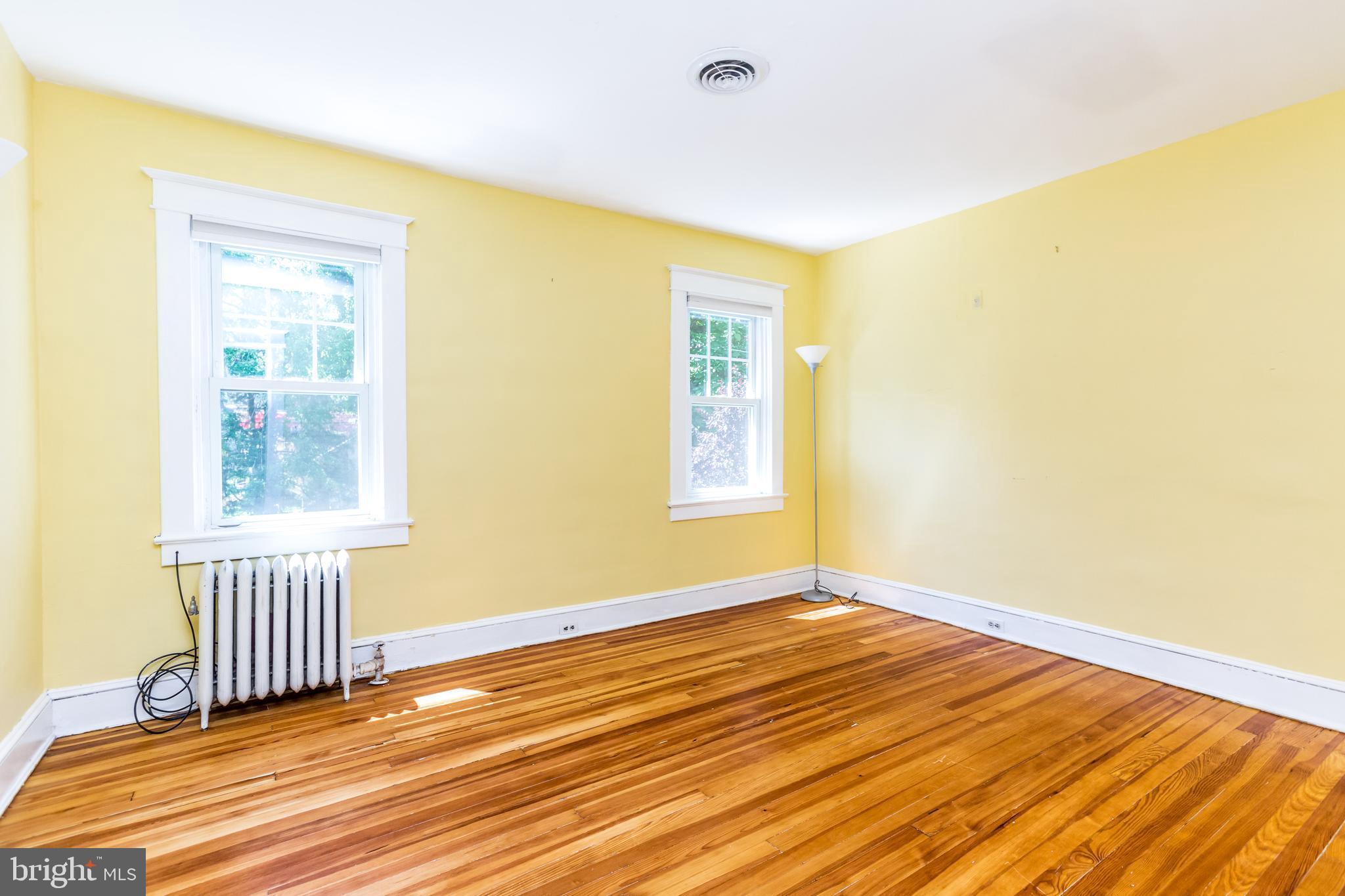 RADNOR WINSTON - Residential