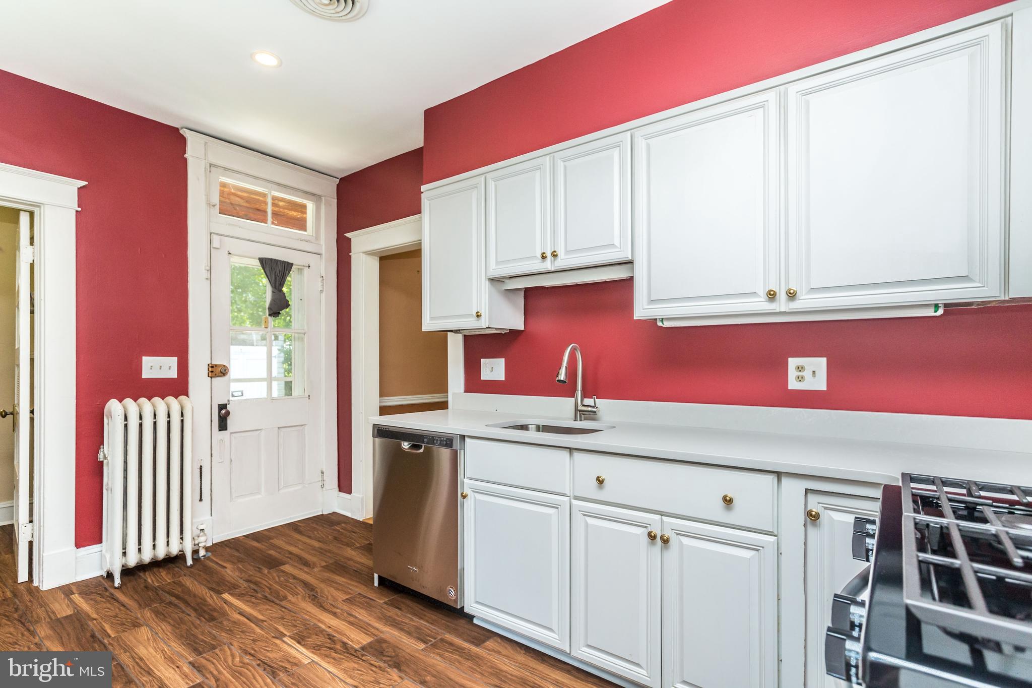 RADNOR WINSTON - Residential