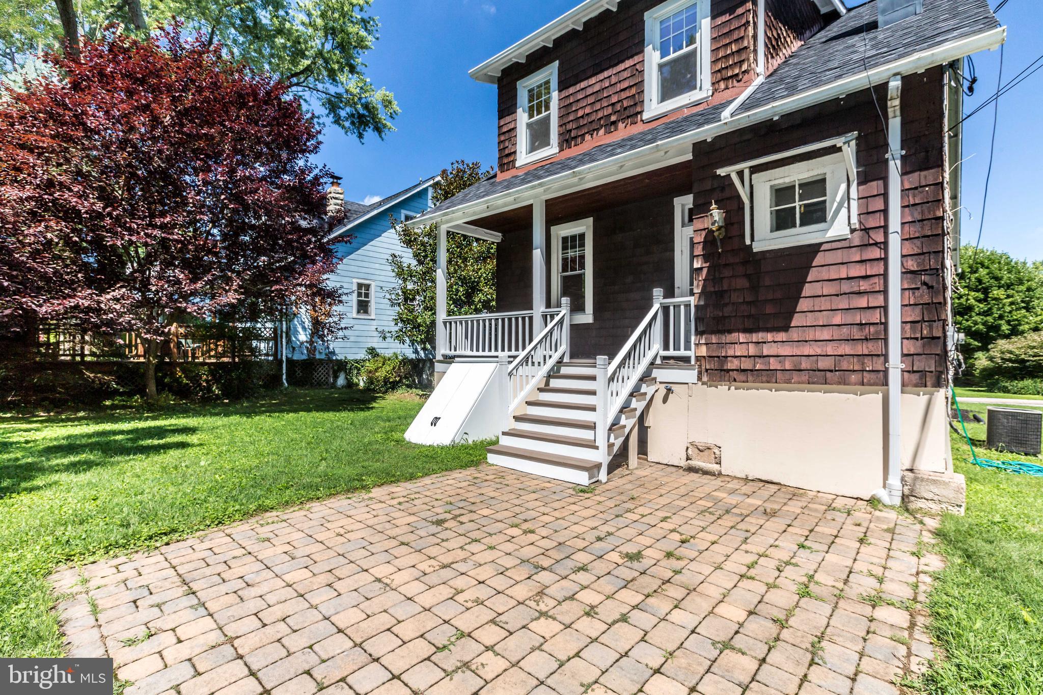 RADNOR WINSTON - Residential