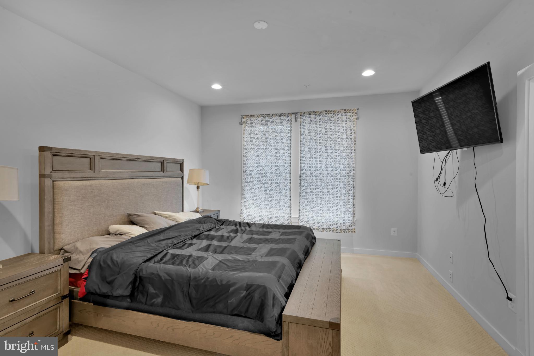 TUSCARORA CREEK - Residential