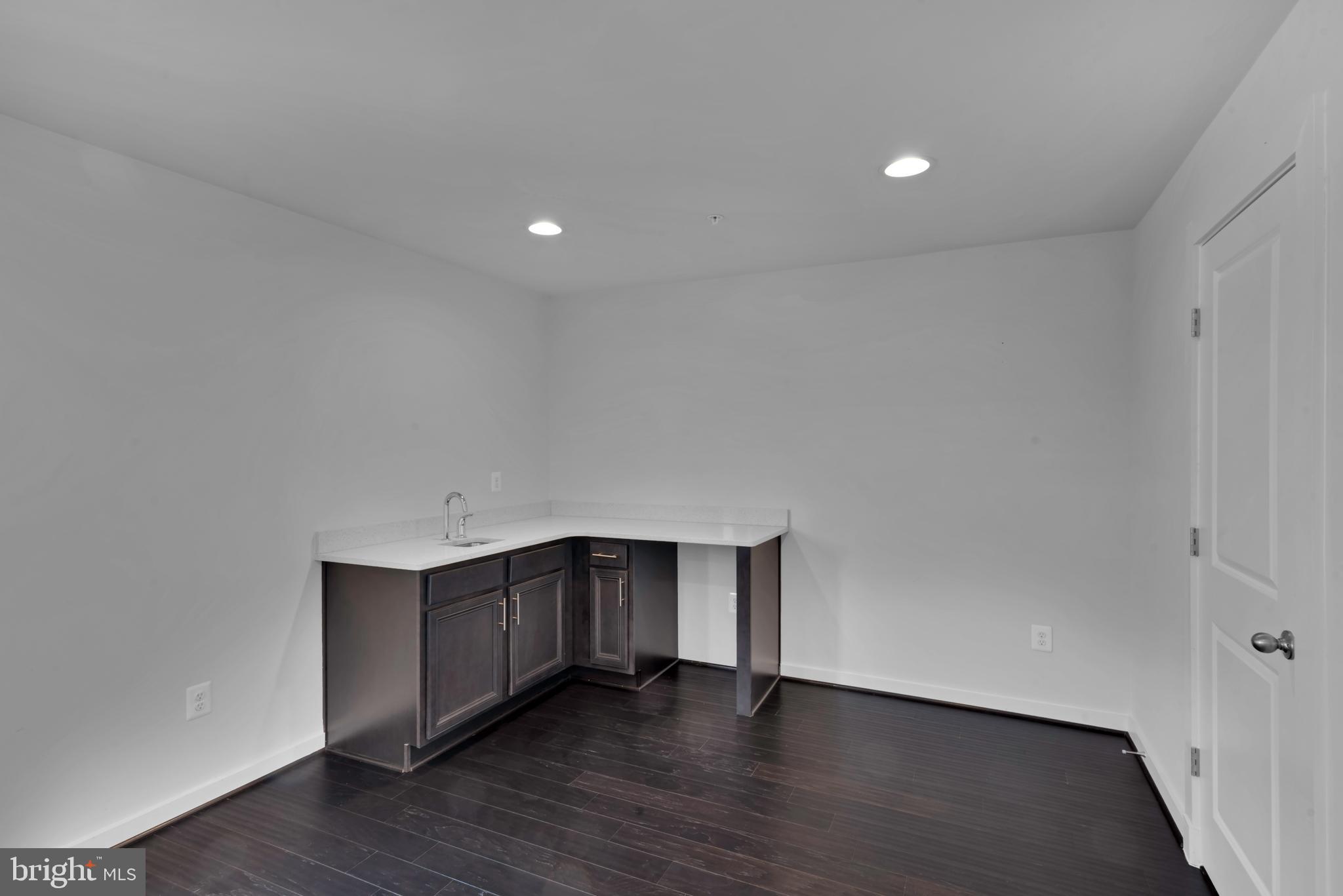 TUSCARORA CREEK - Residential