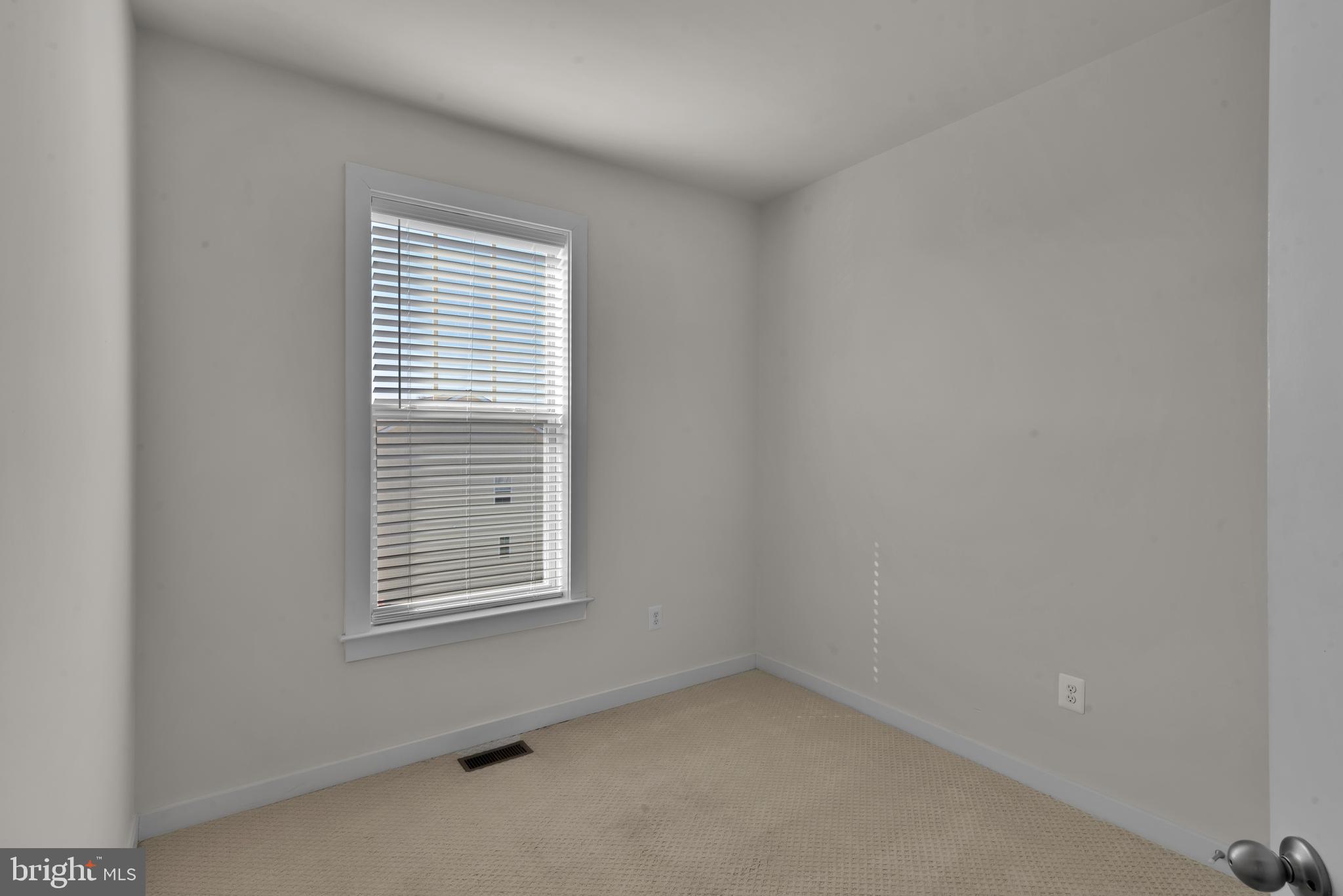 TUSCARORA CREEK - Residential