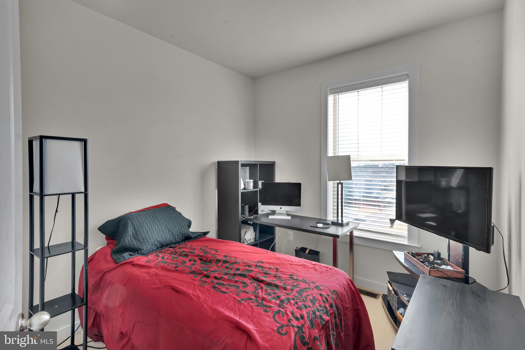 TUSCARORA CREEK - Residential