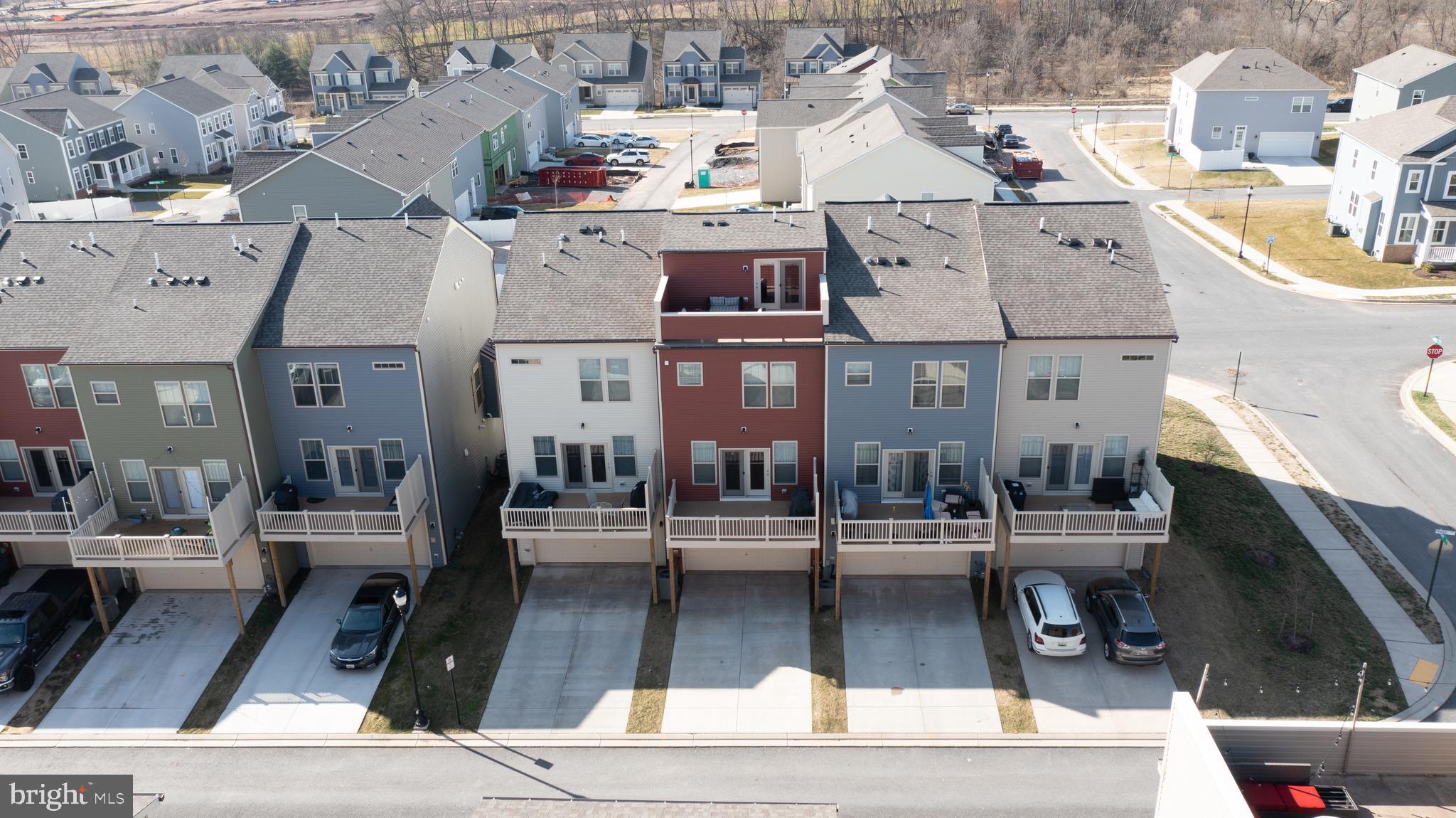 TUSCARORA CREEK - Residential