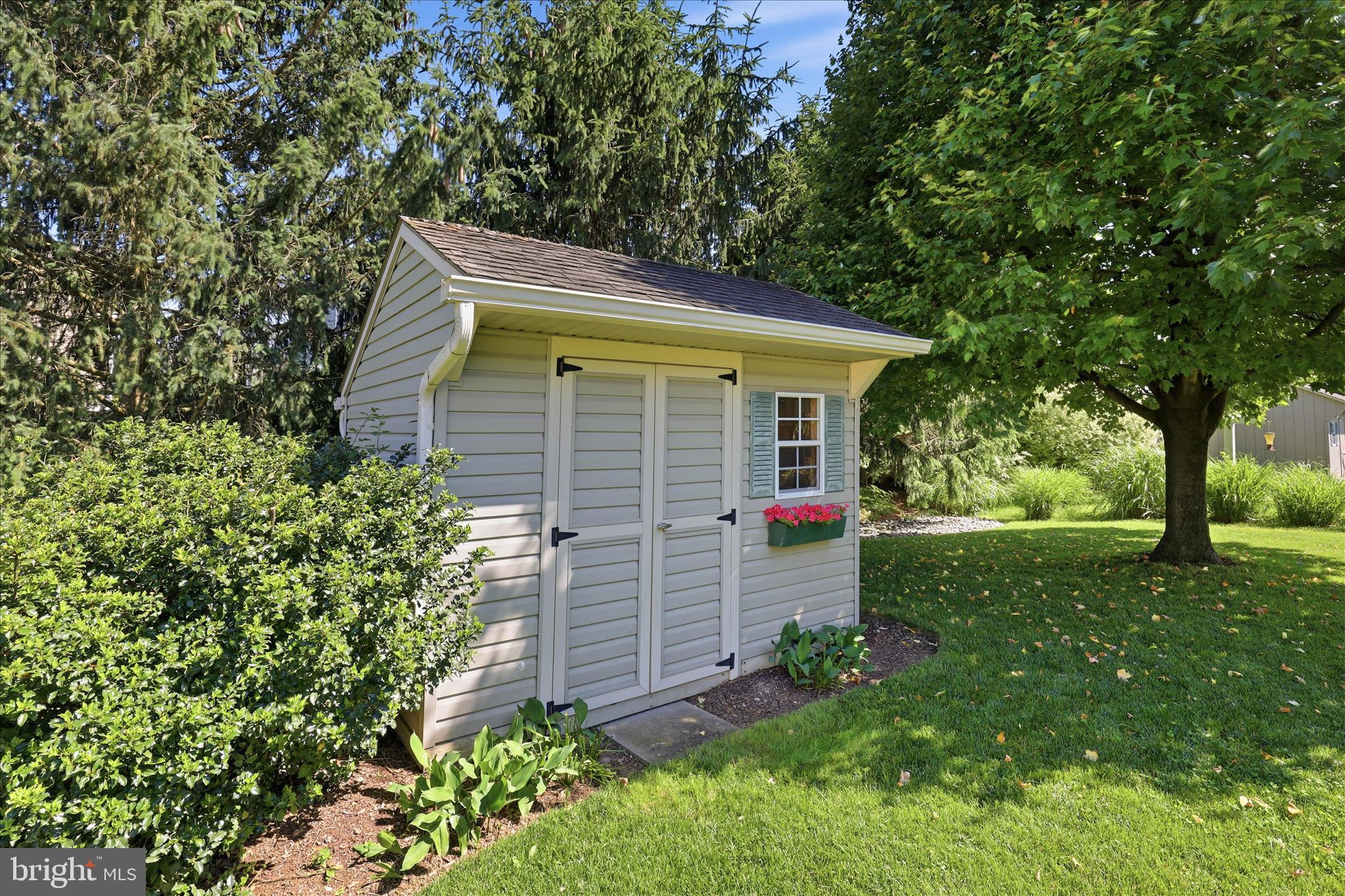 523 FOGGY BOTTOM ROAD