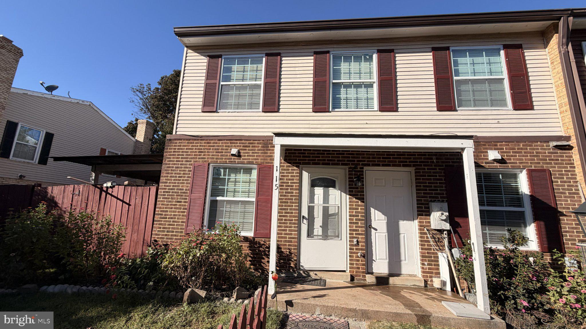 115 HANCOCK PLACE NE