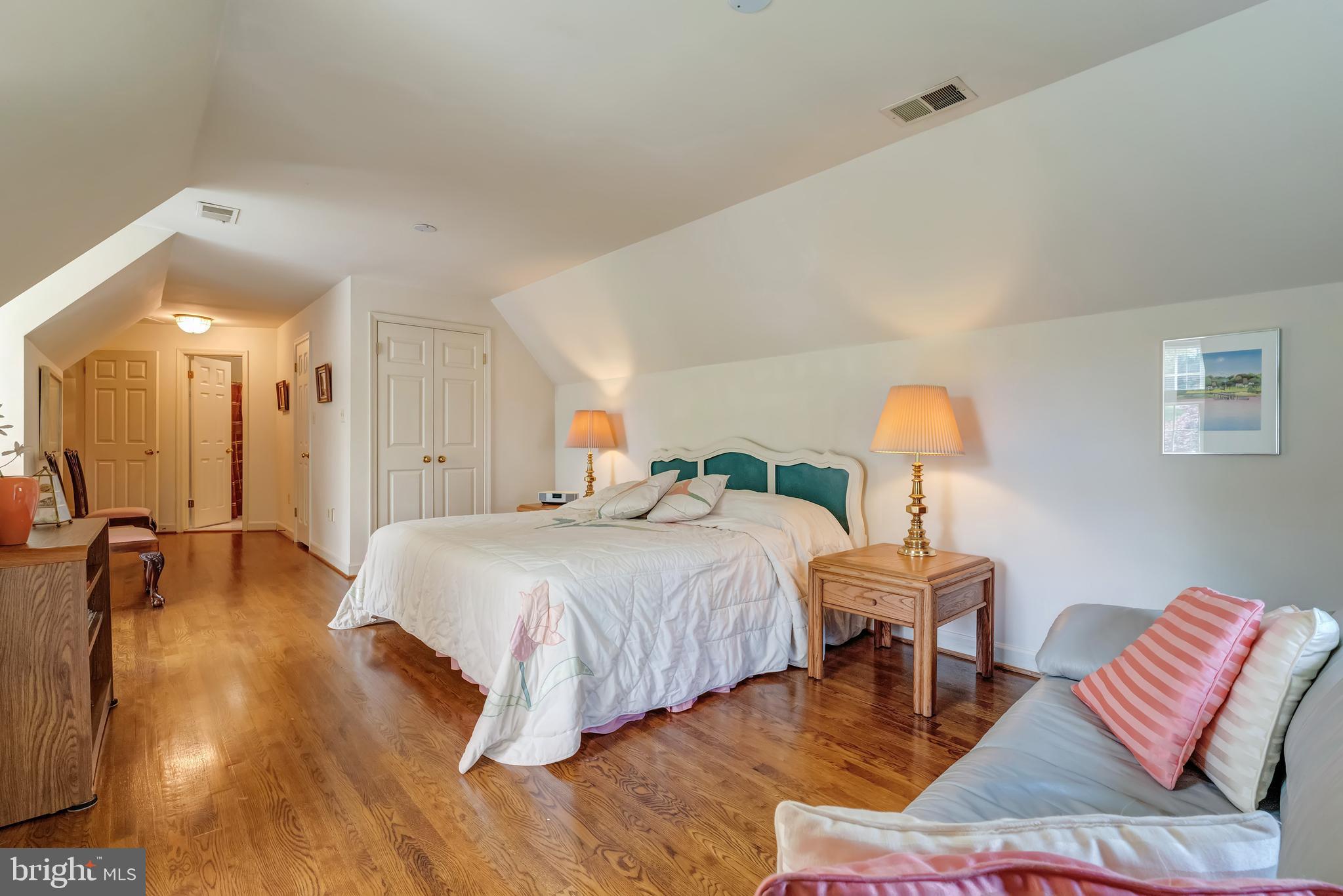 SWINKS MILL - Residential