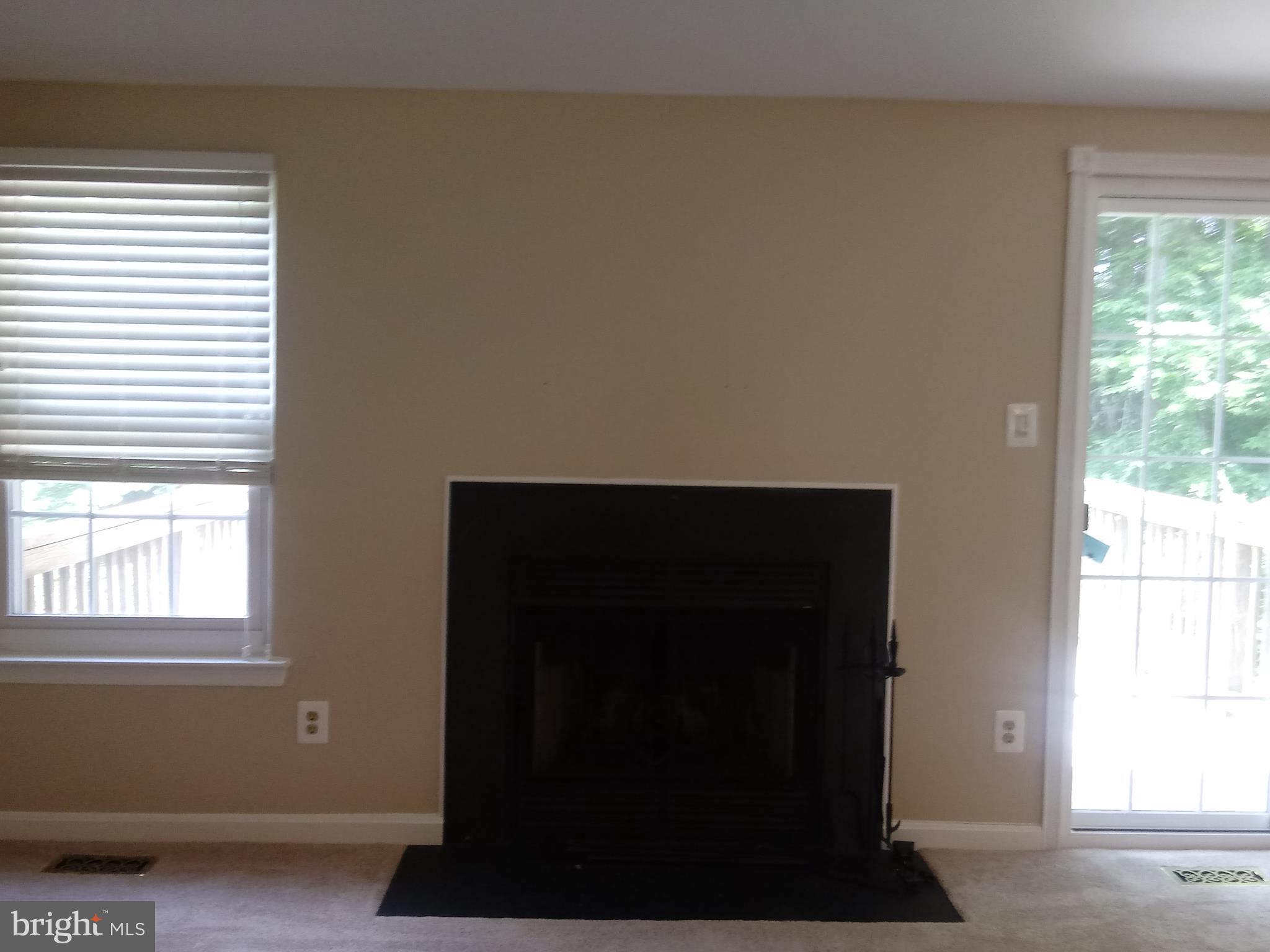 CONSTANT FRIENDSHIP - Residential