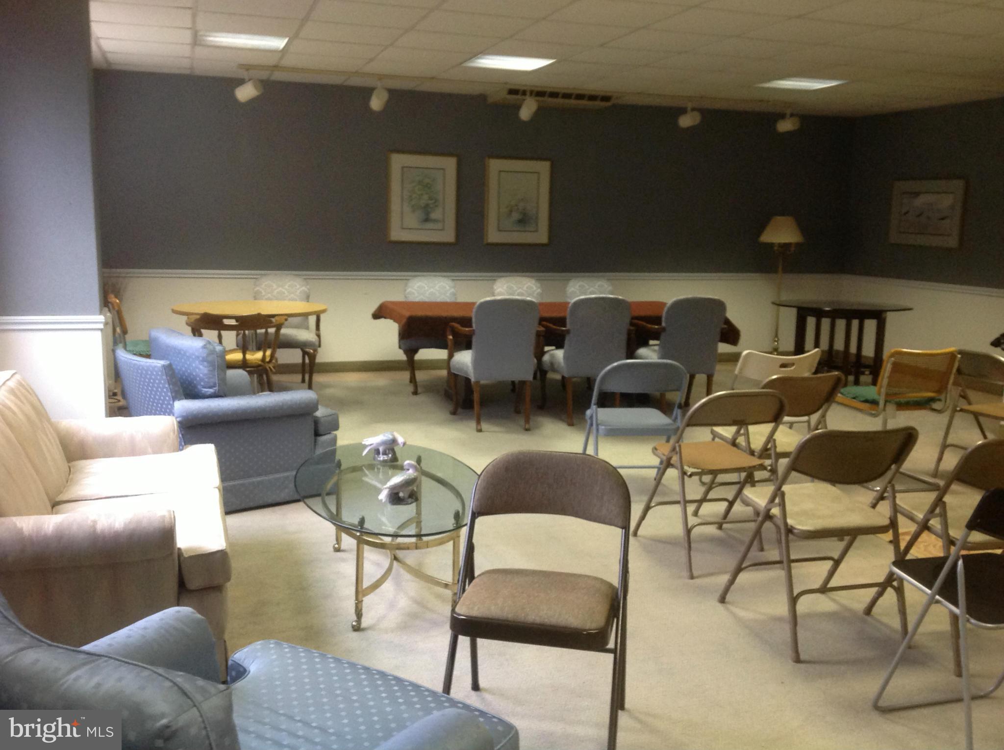 ROLAND PARK - Residential