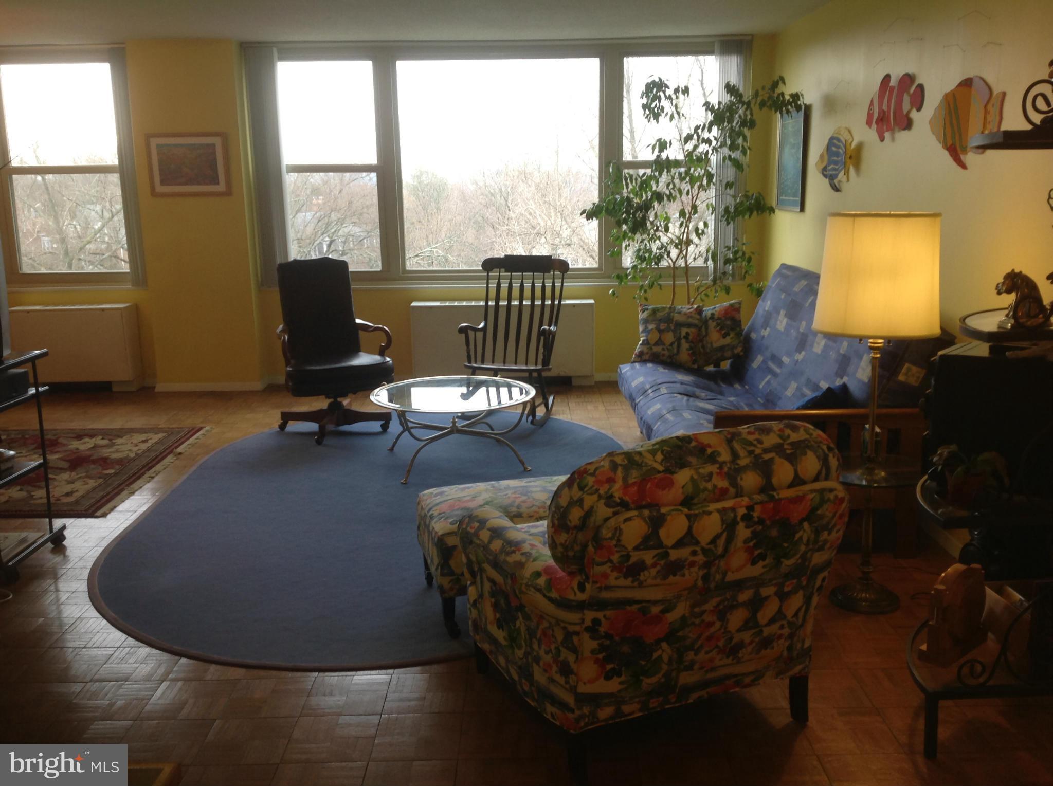 ROLAND PARK - Residential