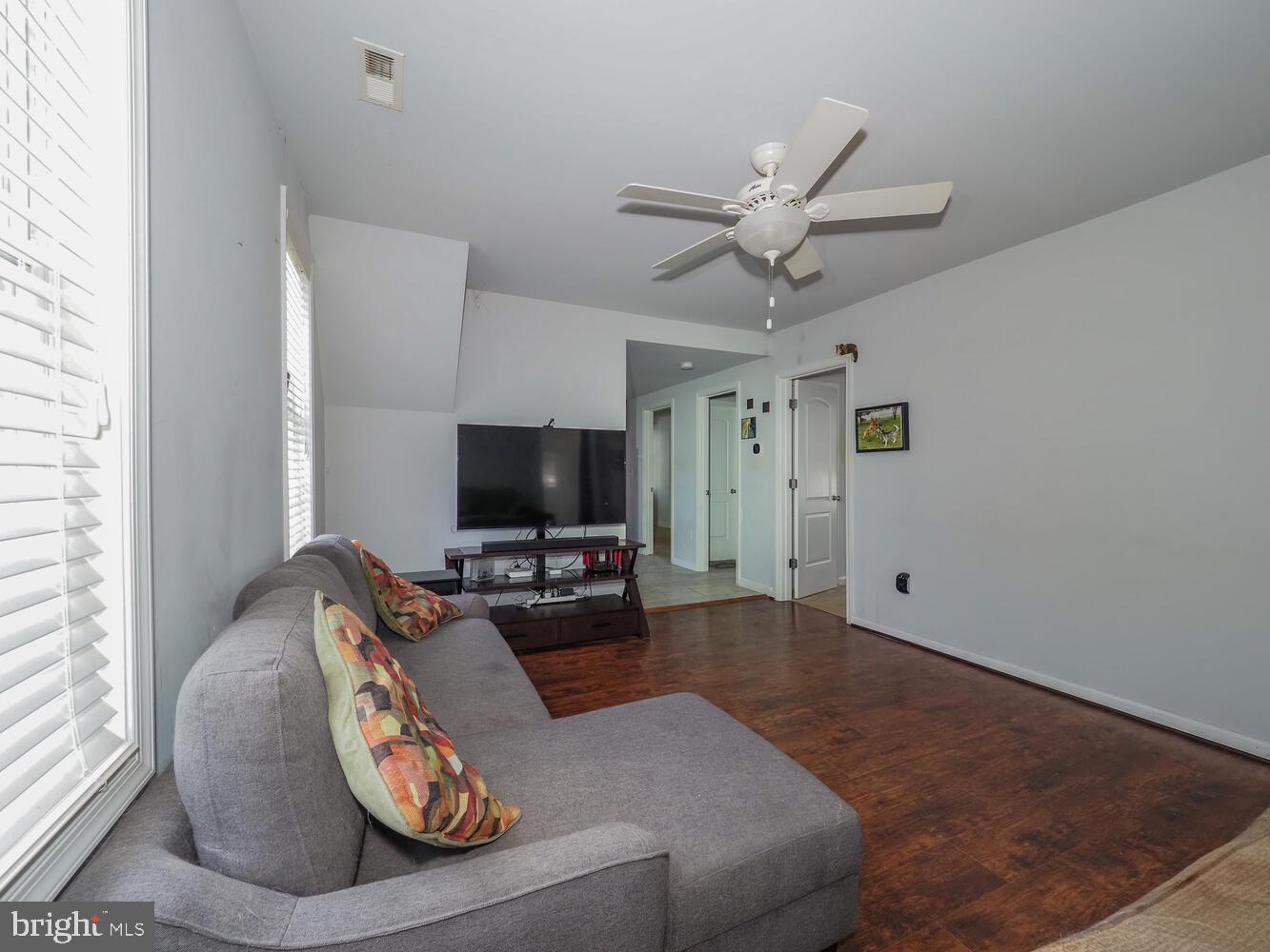 RIVIERA BEACH - Residential