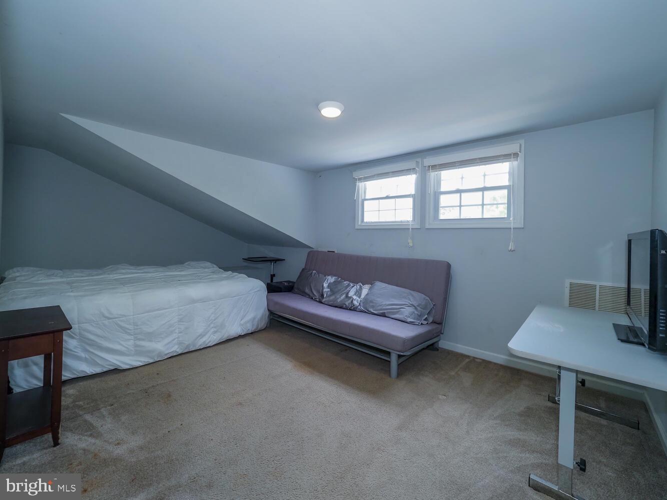 RIVIERA BEACH - Residential