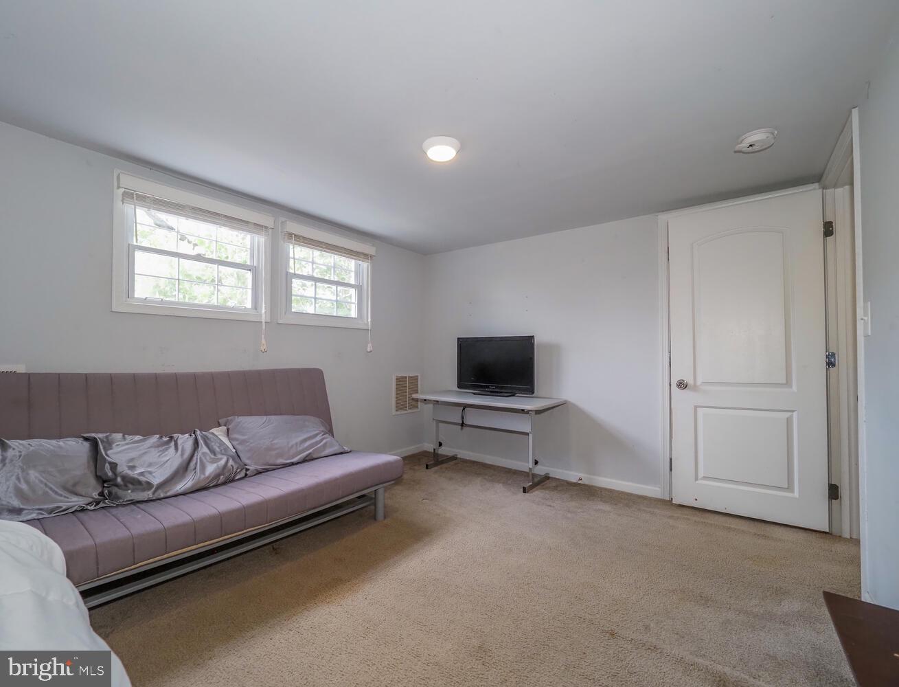 RIVIERA BEACH - Residential