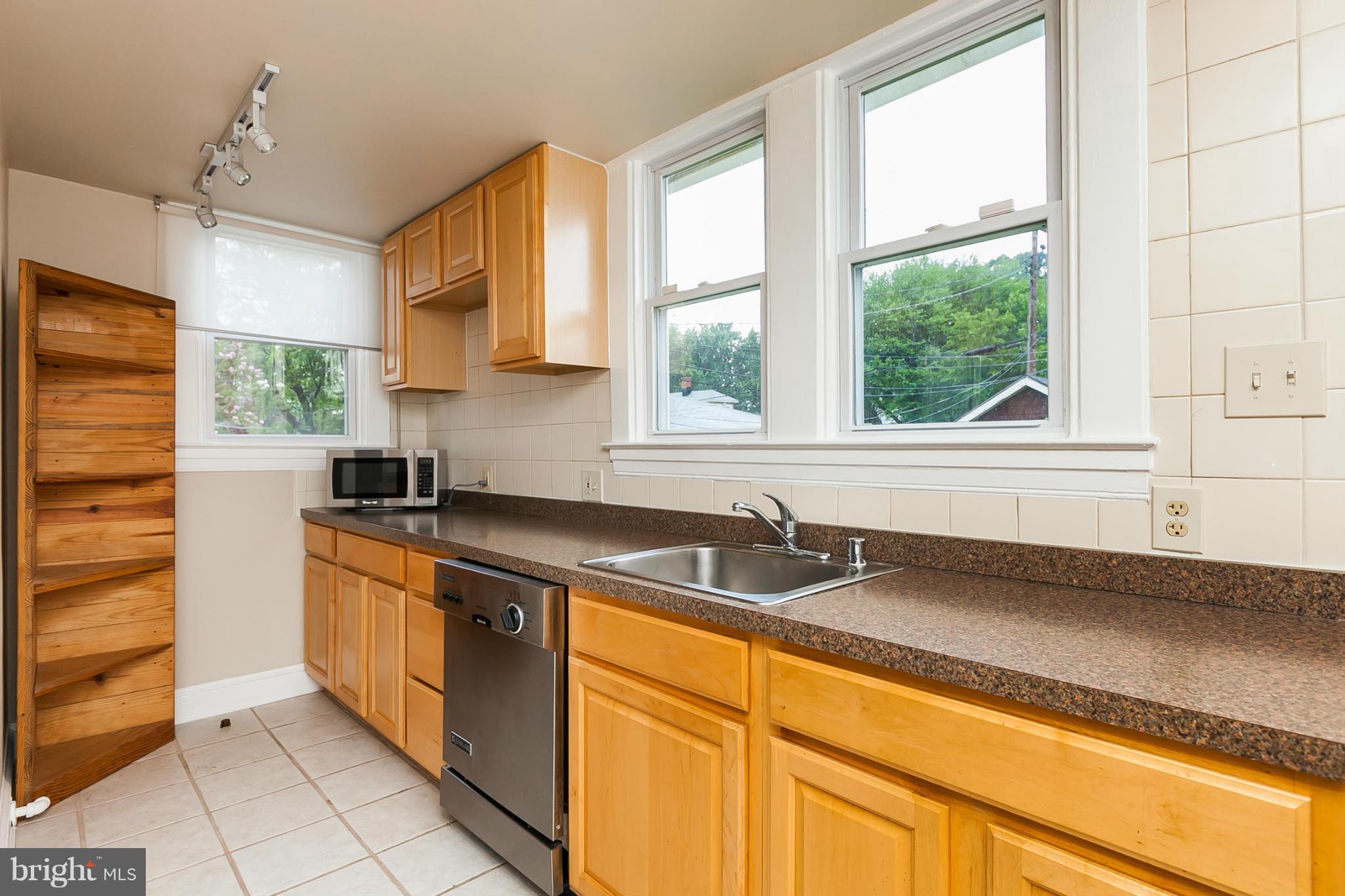 HAMILTON HEIGHTS - Residential