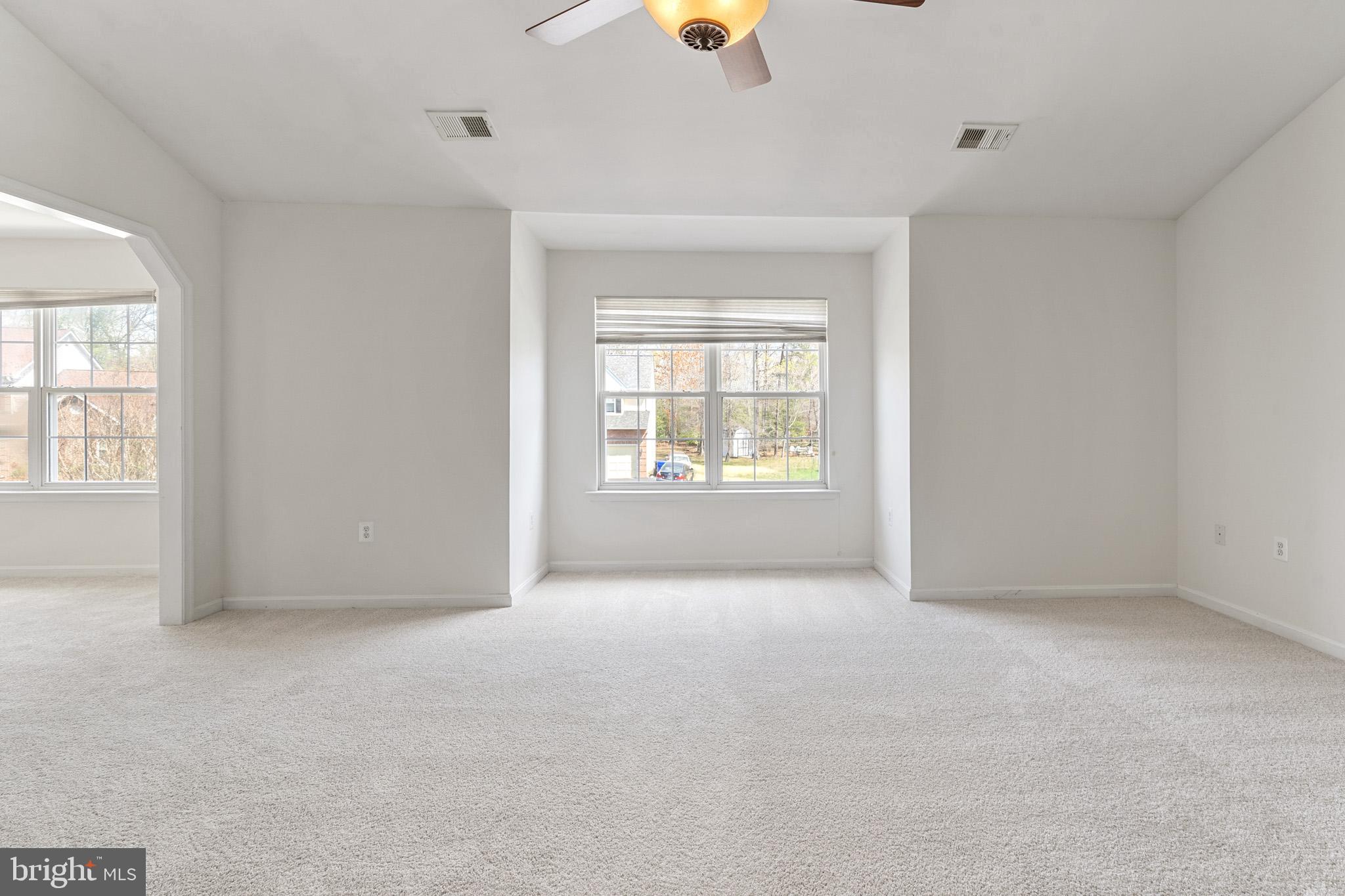 BERRY HILL MANOR - Residential