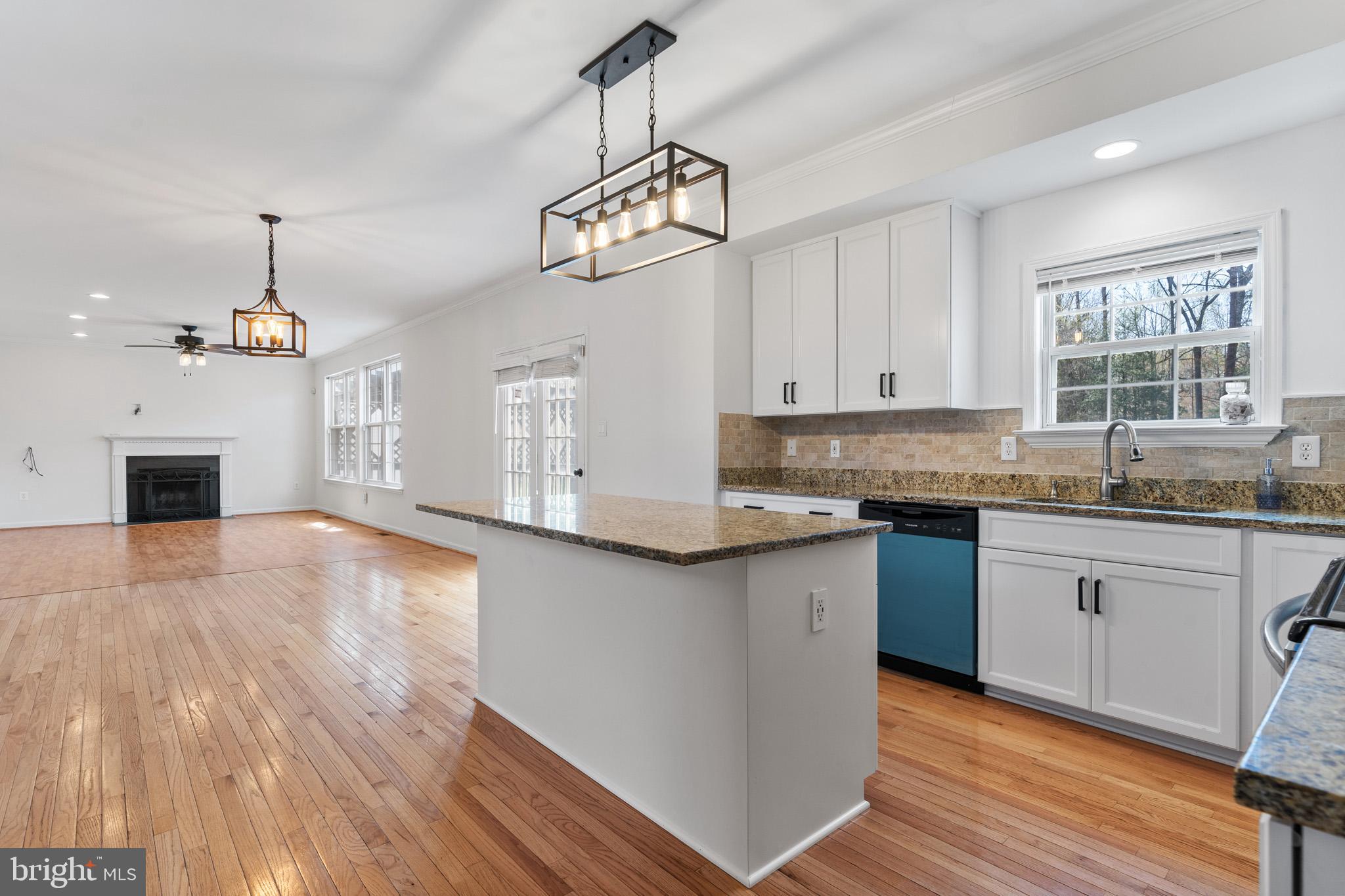 BERRY HILL MANOR - Residential