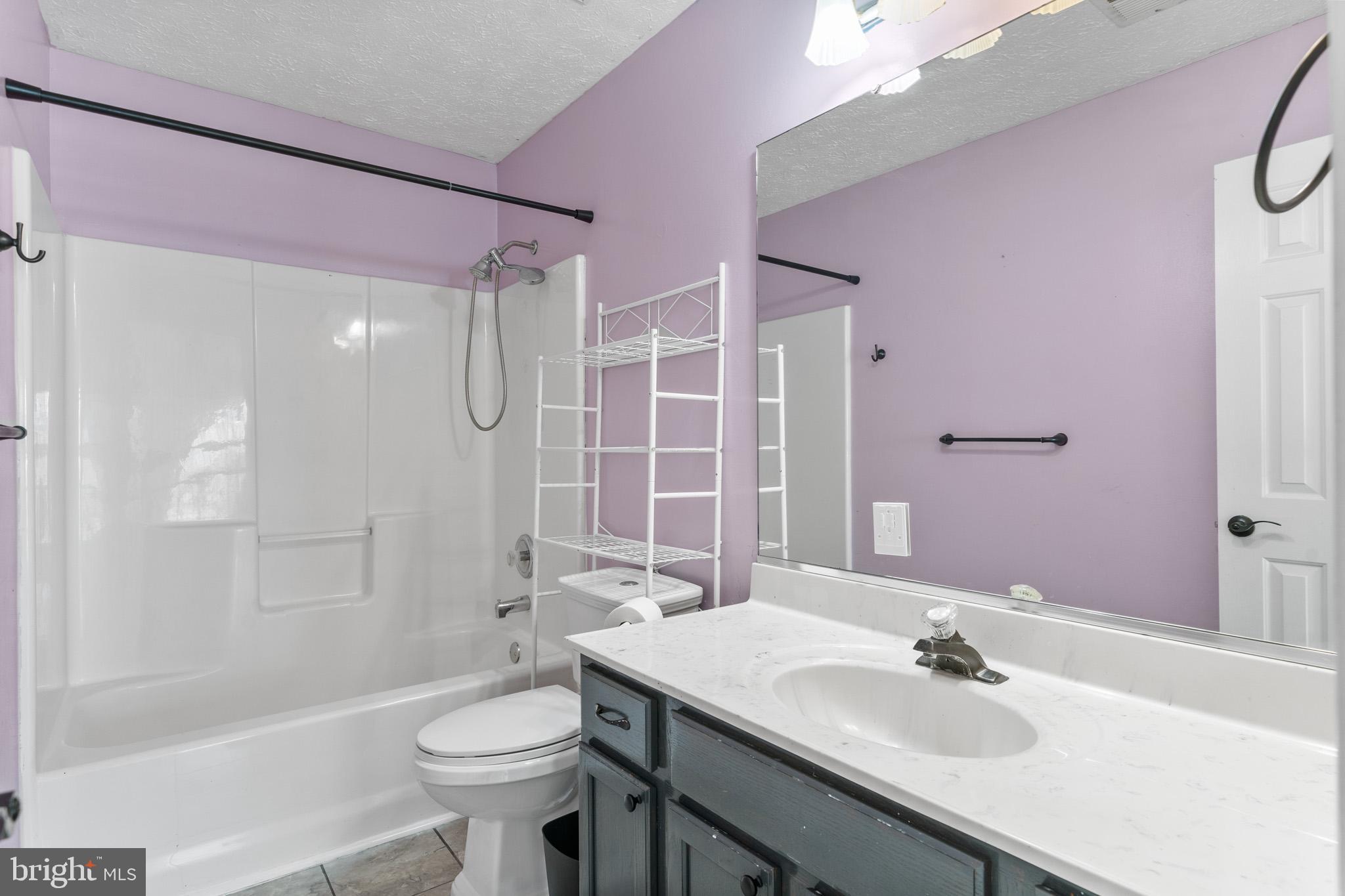 BERRY HILL MANOR - Residential