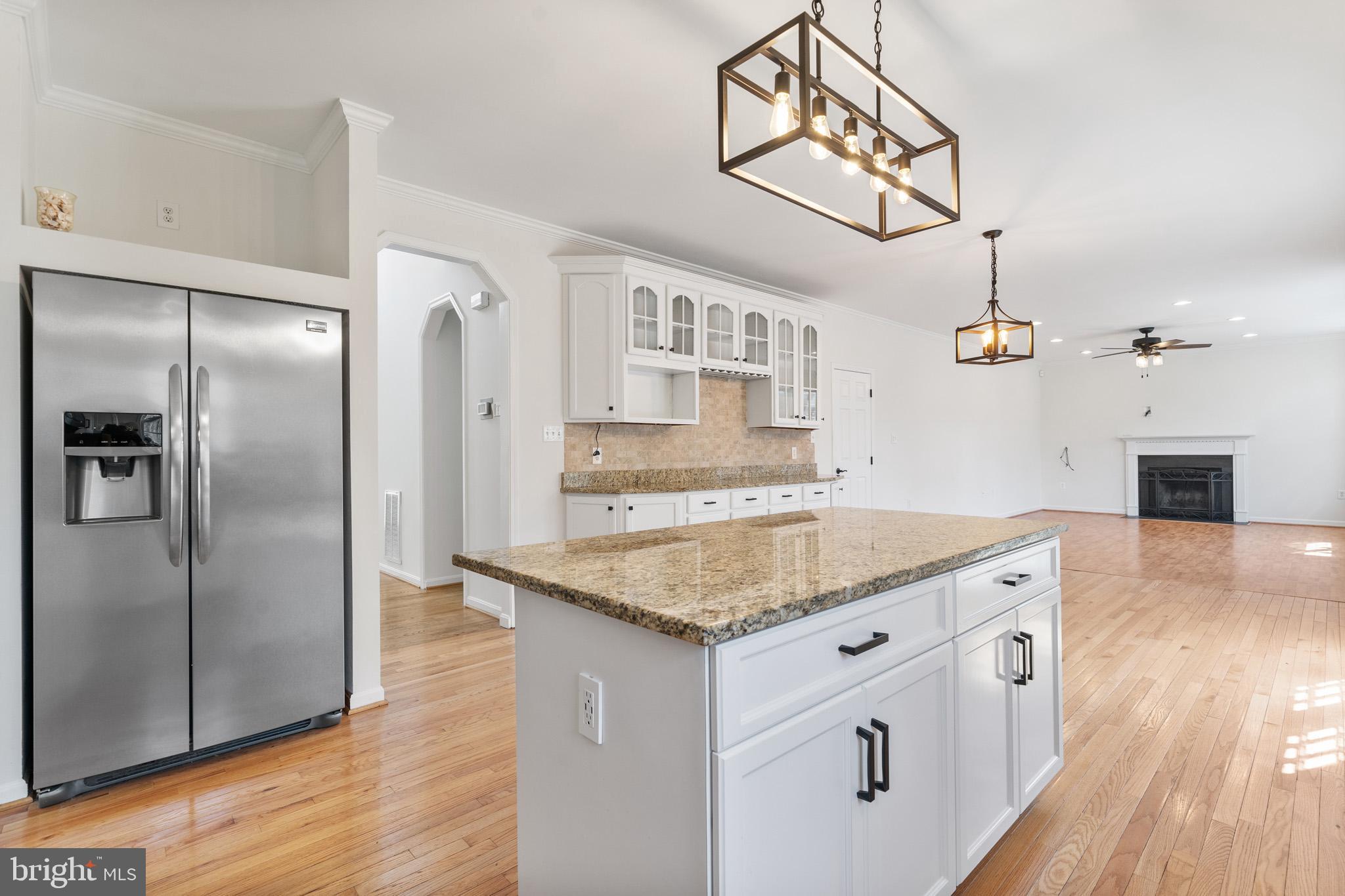 BERRY HILL MANOR - Residential