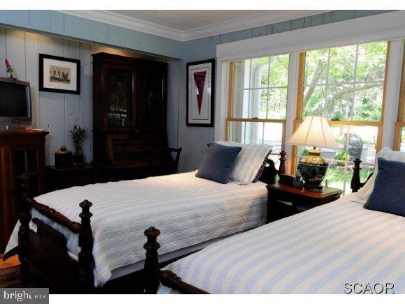 HENLOPEN ACRES - Residential