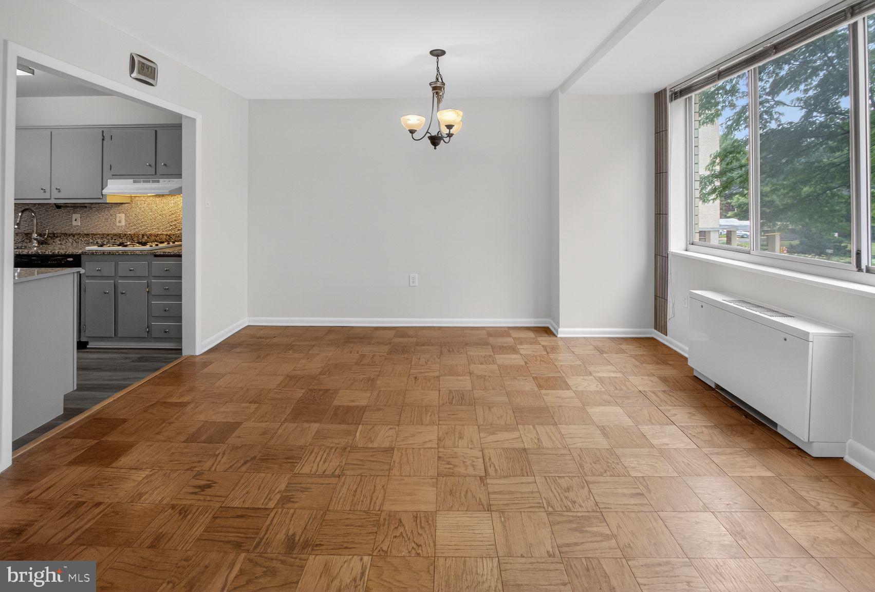 10401 GROSVENOR PLACE 406