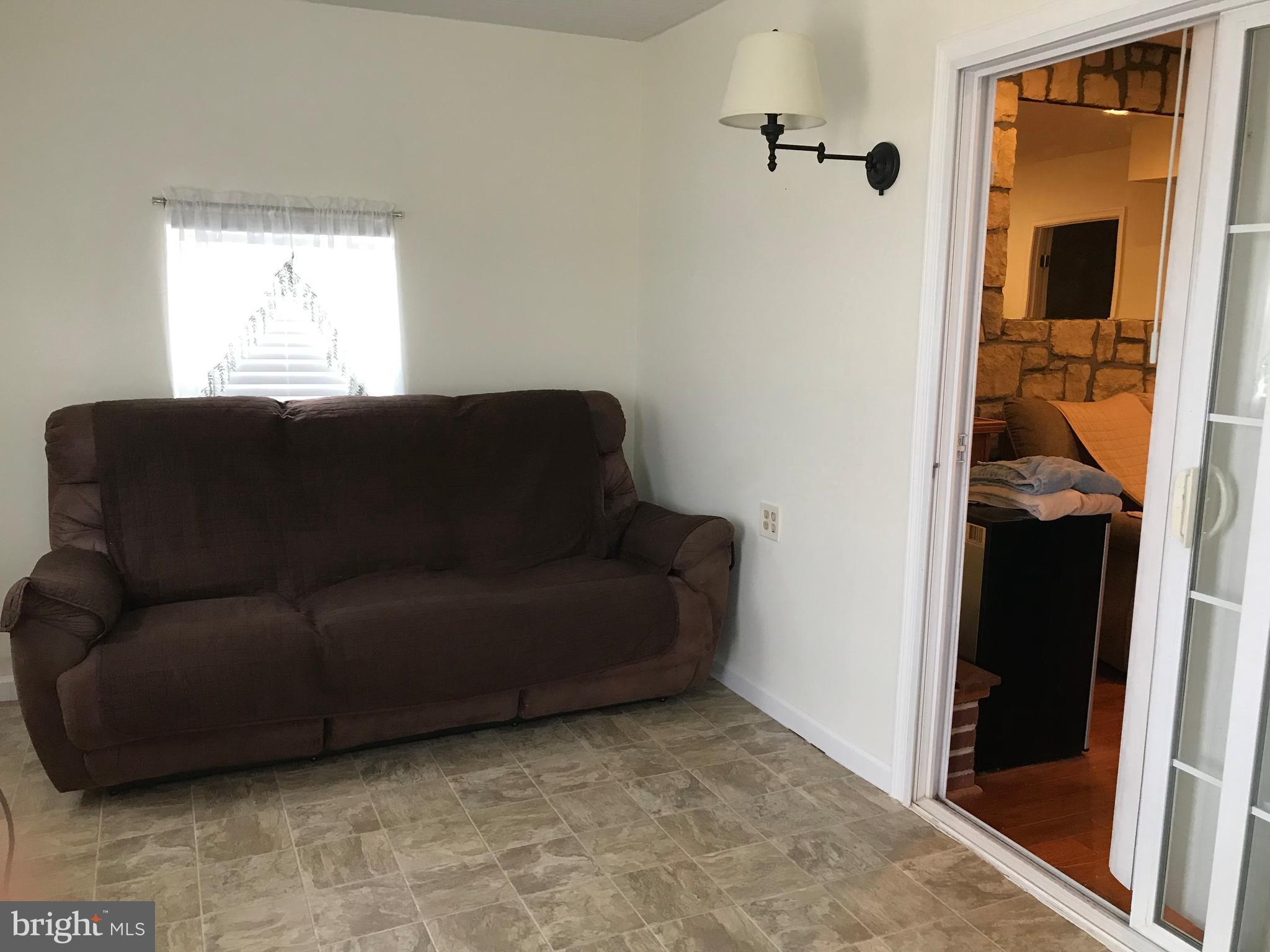 ELIZABETH STATION - Residential