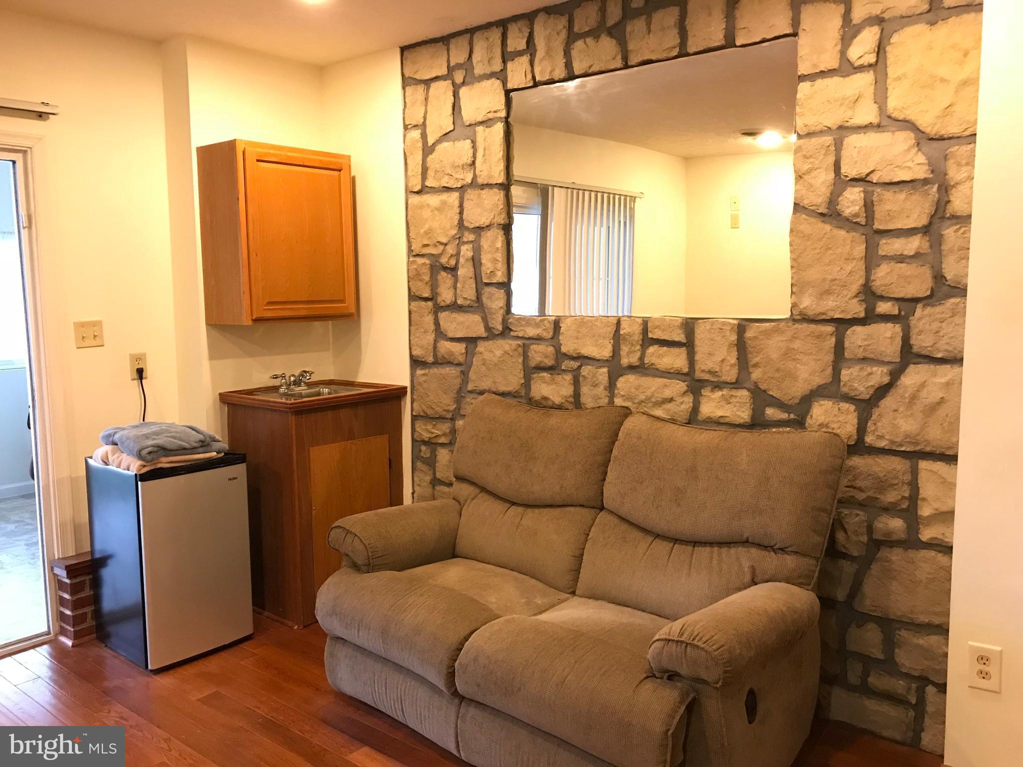 ELIZABETH STATION - Residential