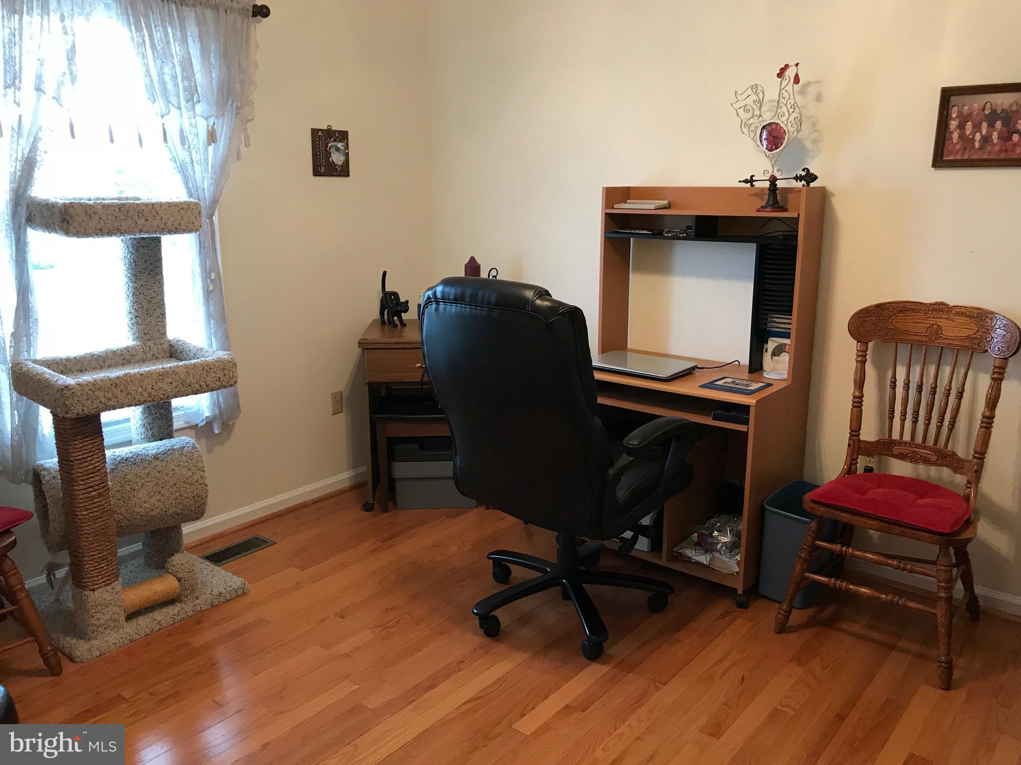 ELIZABETH STATION - Residential