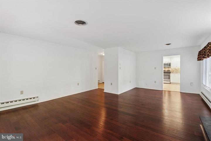 HERSHEYS MILL - Residential Lease