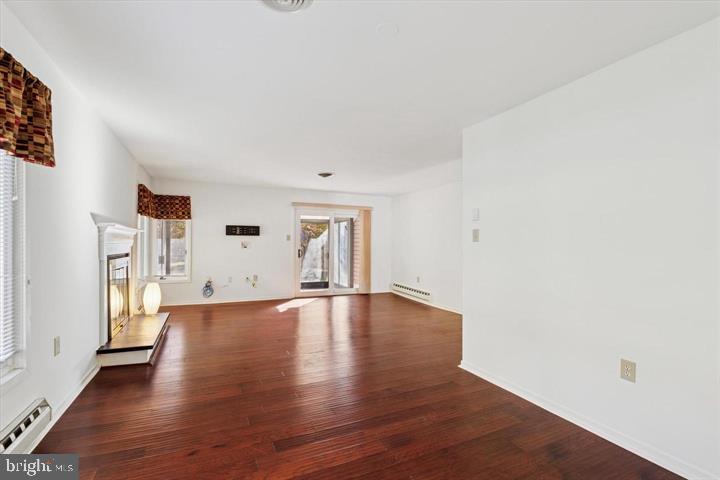 HERSHEYS MILL - Residential Lease