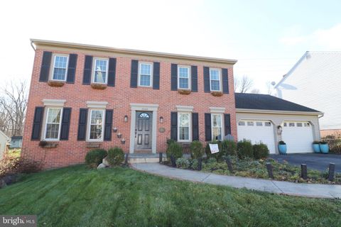 Photo of 1560 S Jefferson Court, LANCASTER, PA 17602 (MLS # PALA2080090)