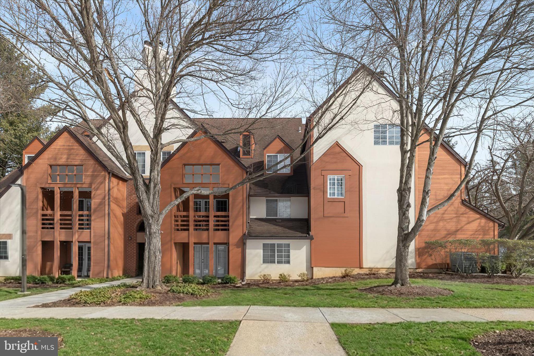 HEATHERFIELD CONDOS - Residential