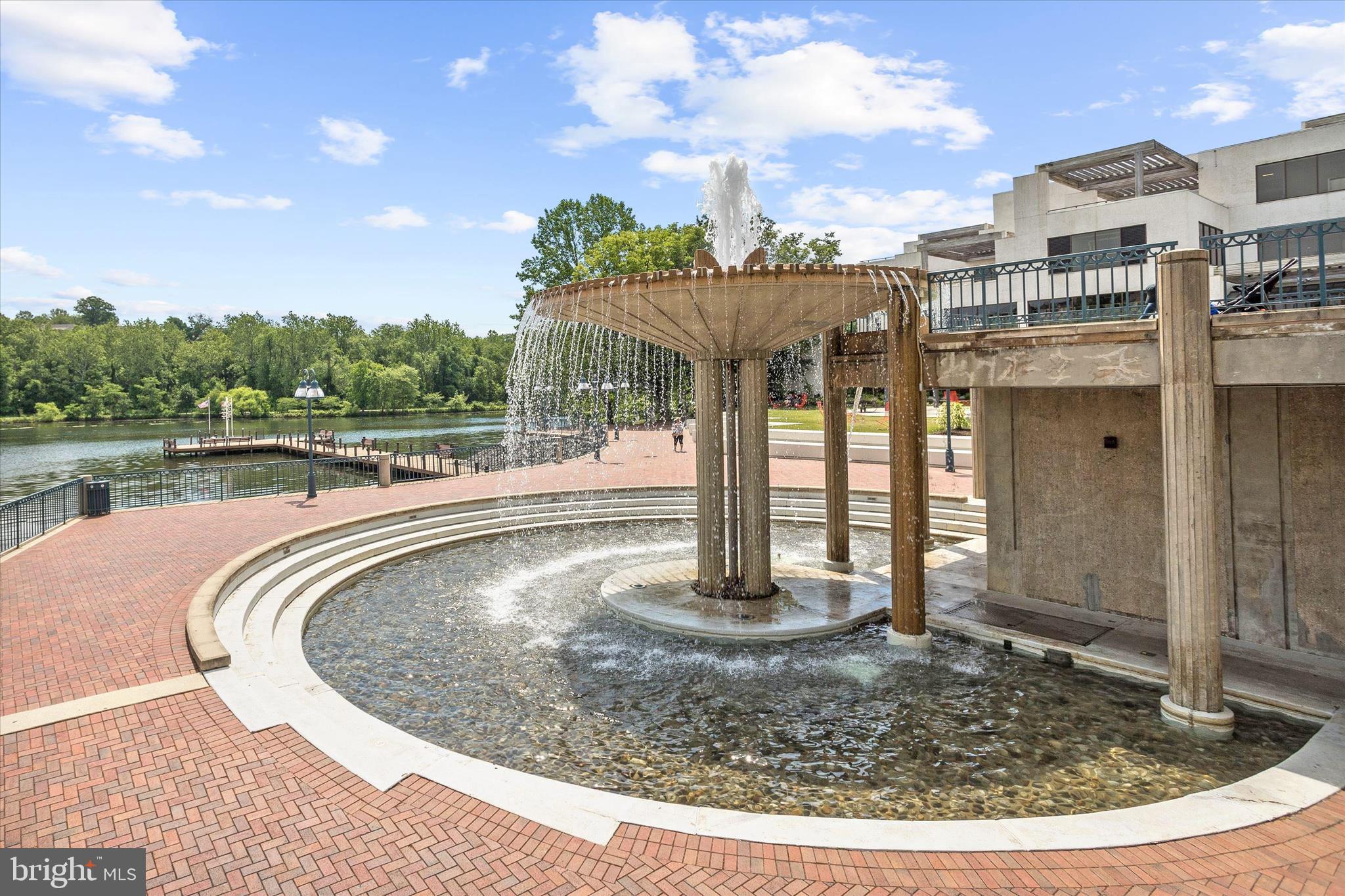 HEATHERFIELD CONDOS - Residential